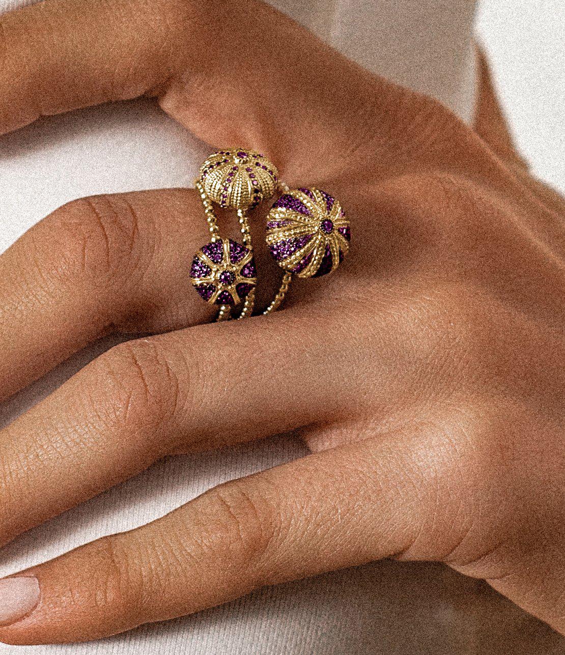 MM Sea Urchin Ring with Tanzanites in Yellow Gold