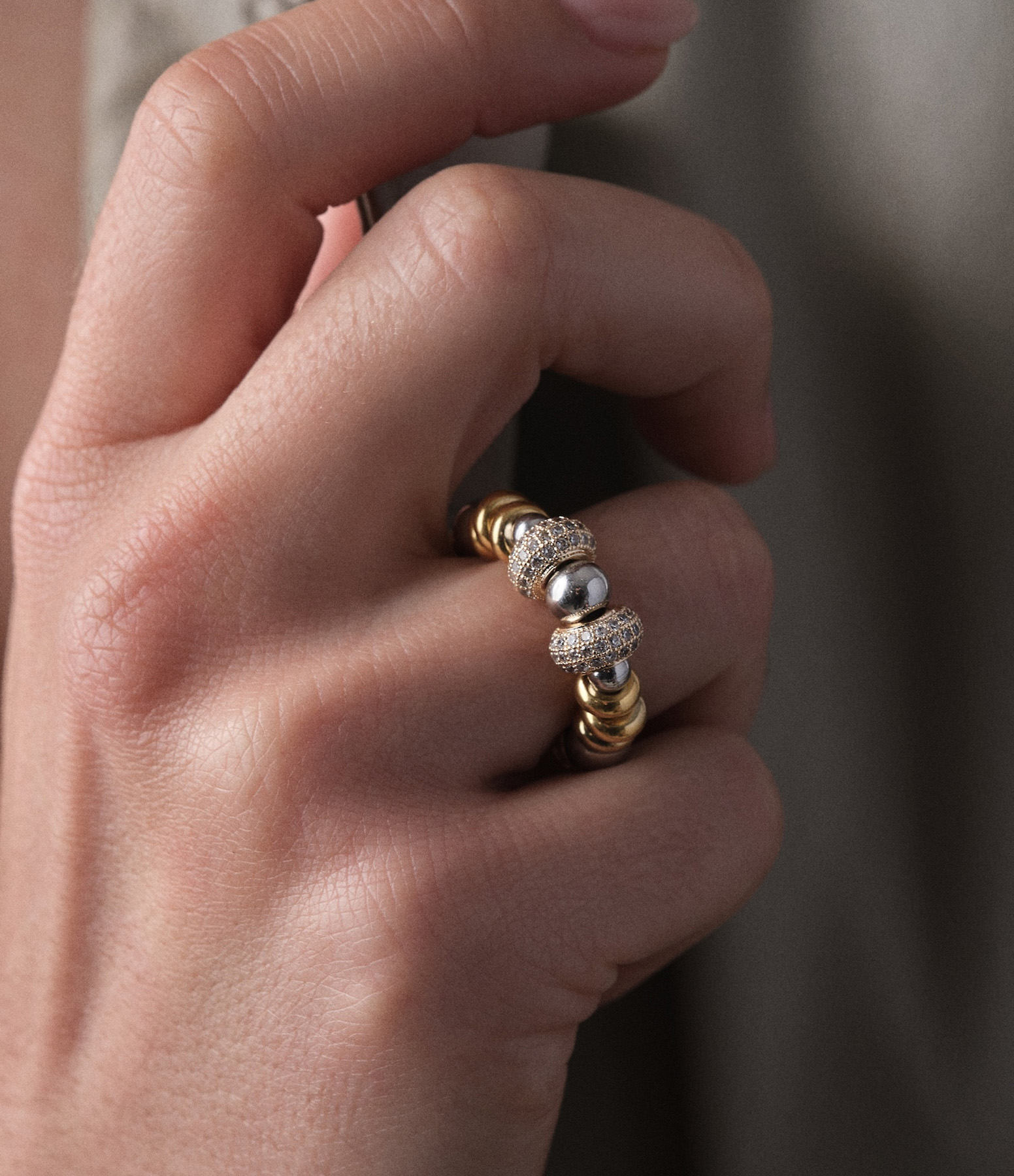 Nefertiti Double Gold Ring