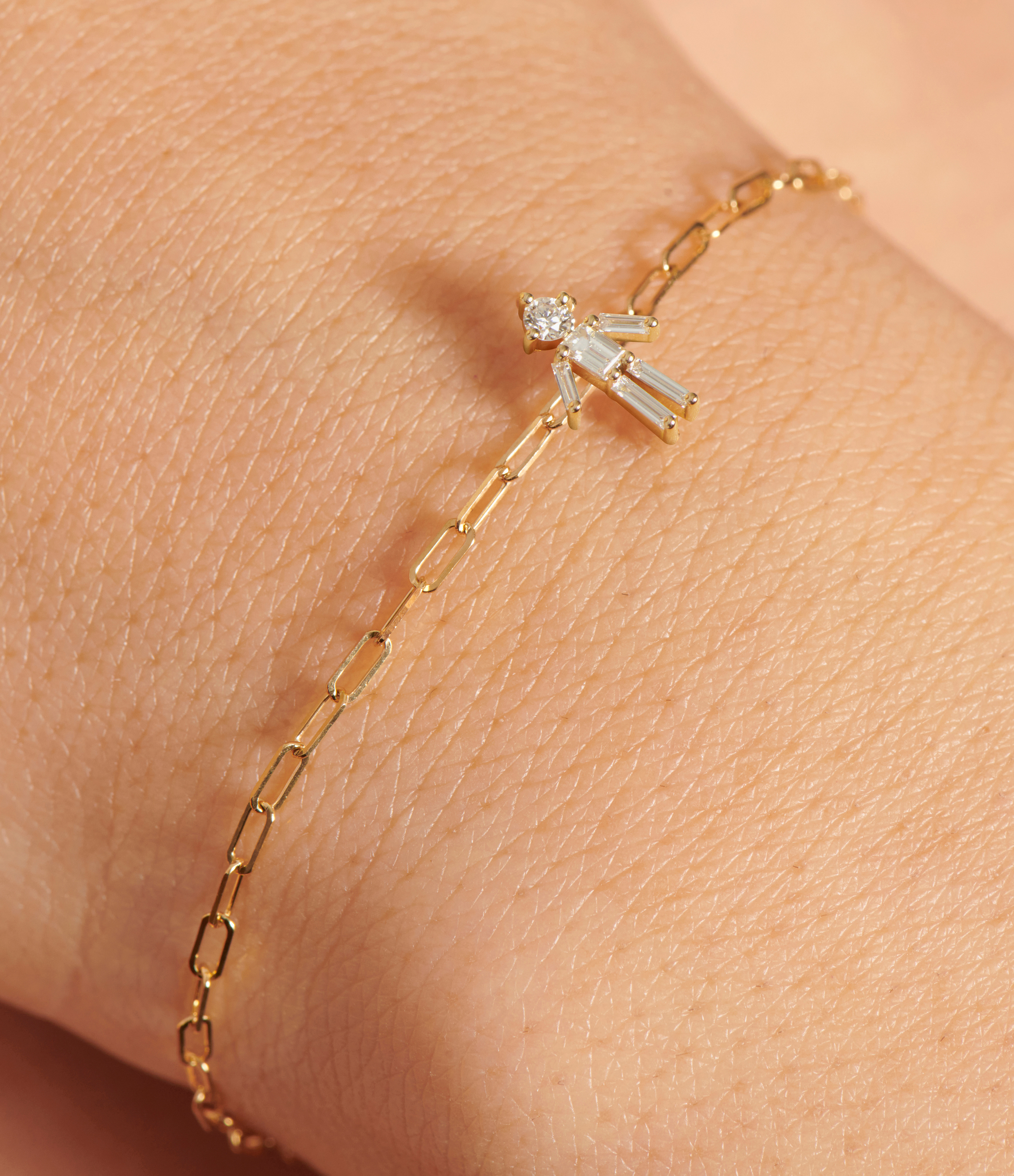 Mini Boys’ Yellow Gold Magnetic Bracelet with Diamonds