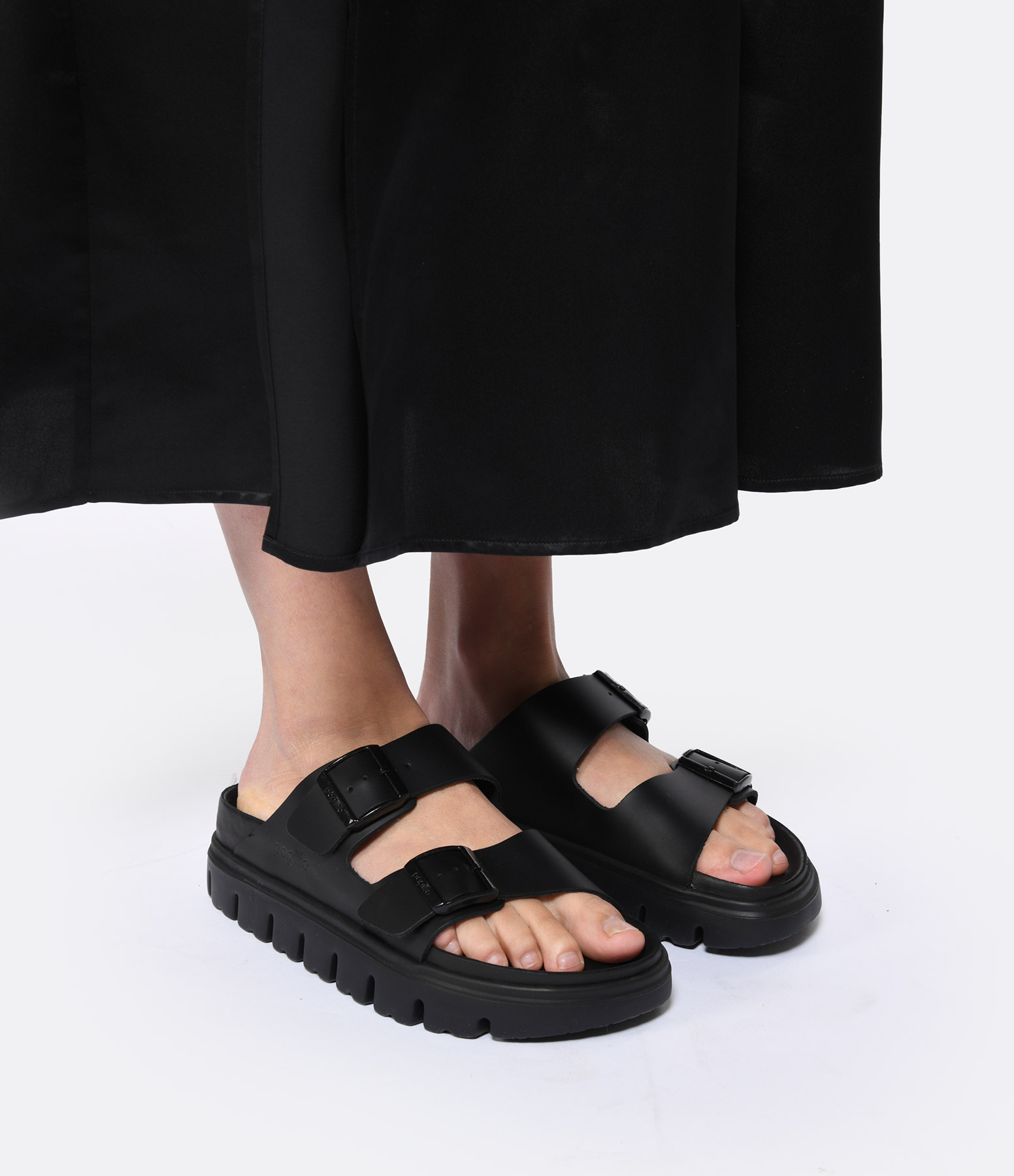 Arizona Chunky Black Leather Sandals