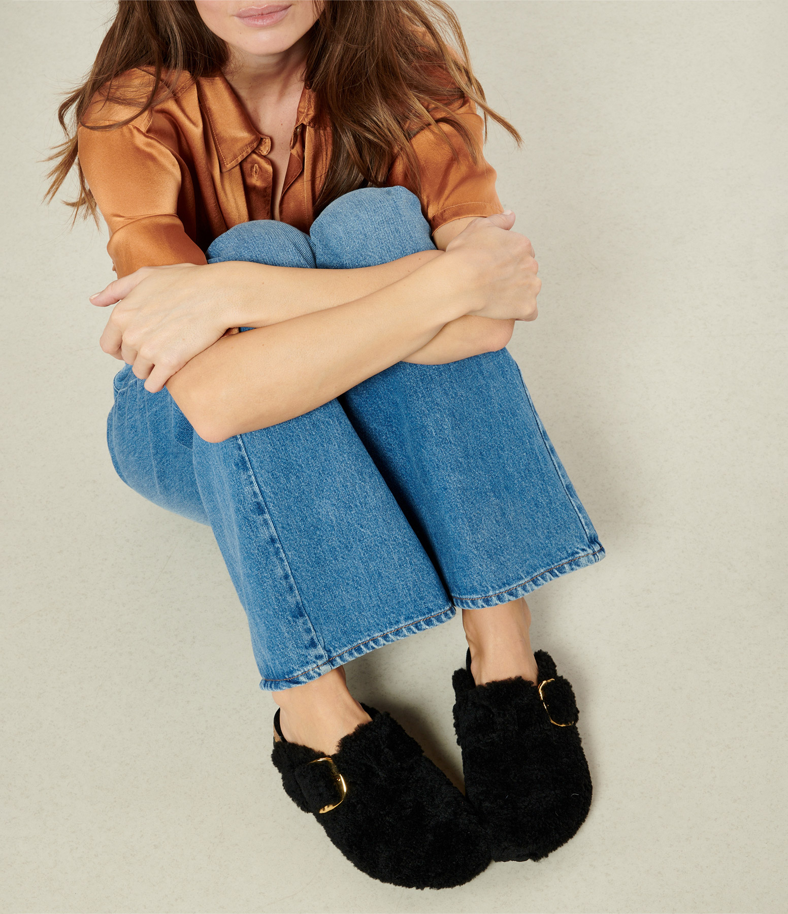 Black Teddy Fur Boston Clogs