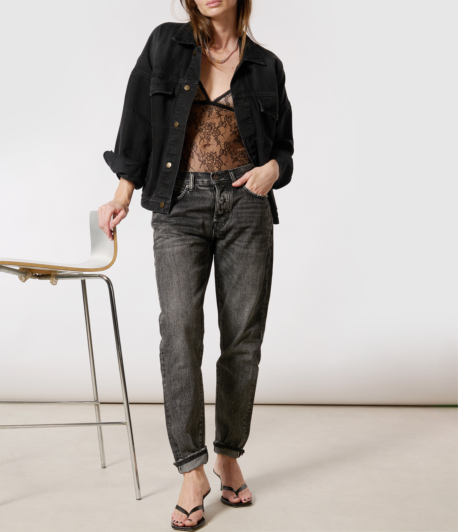 Sapporo Mid-Rise Tapered Denim Jeans