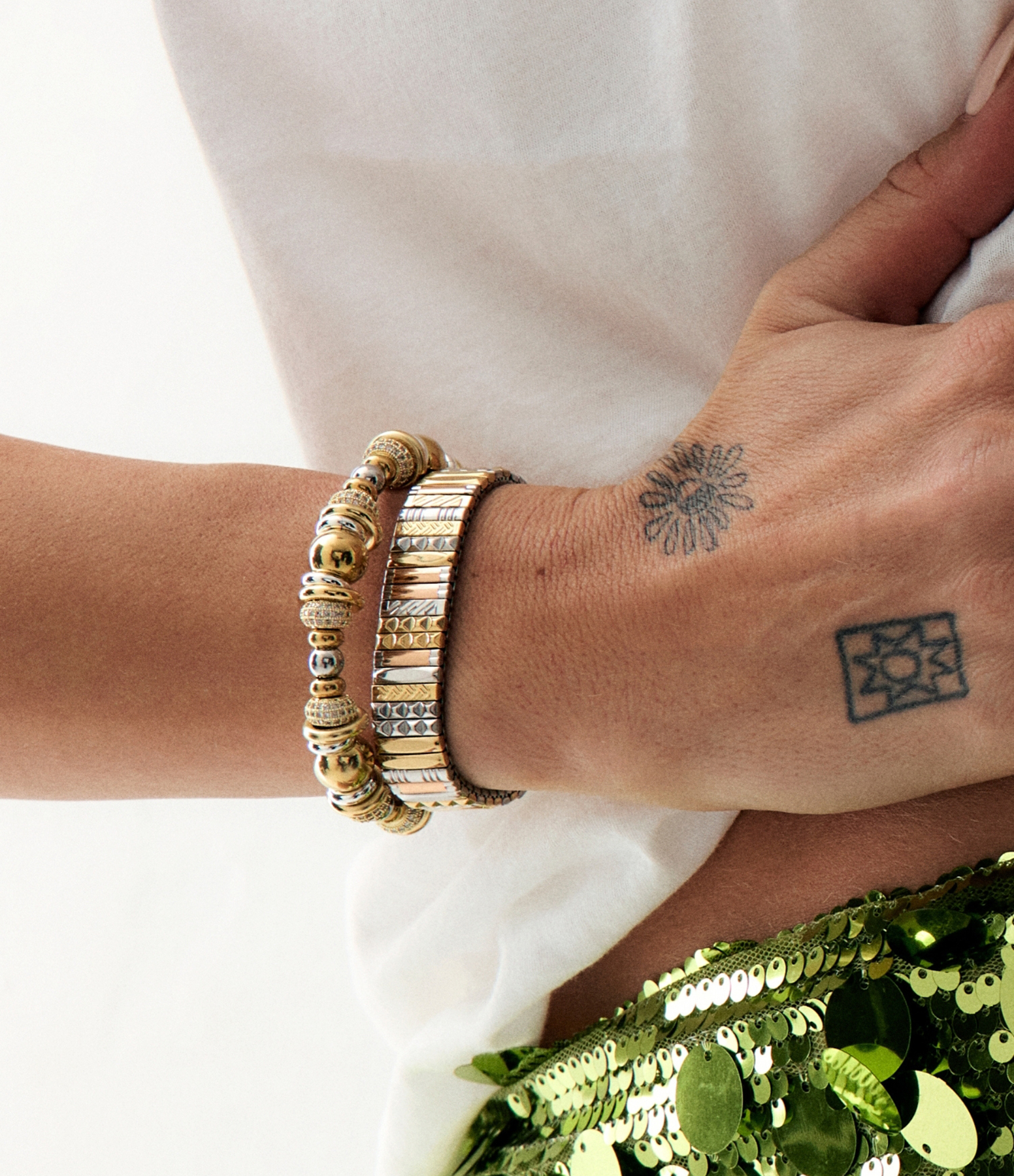 Saturn bracelet