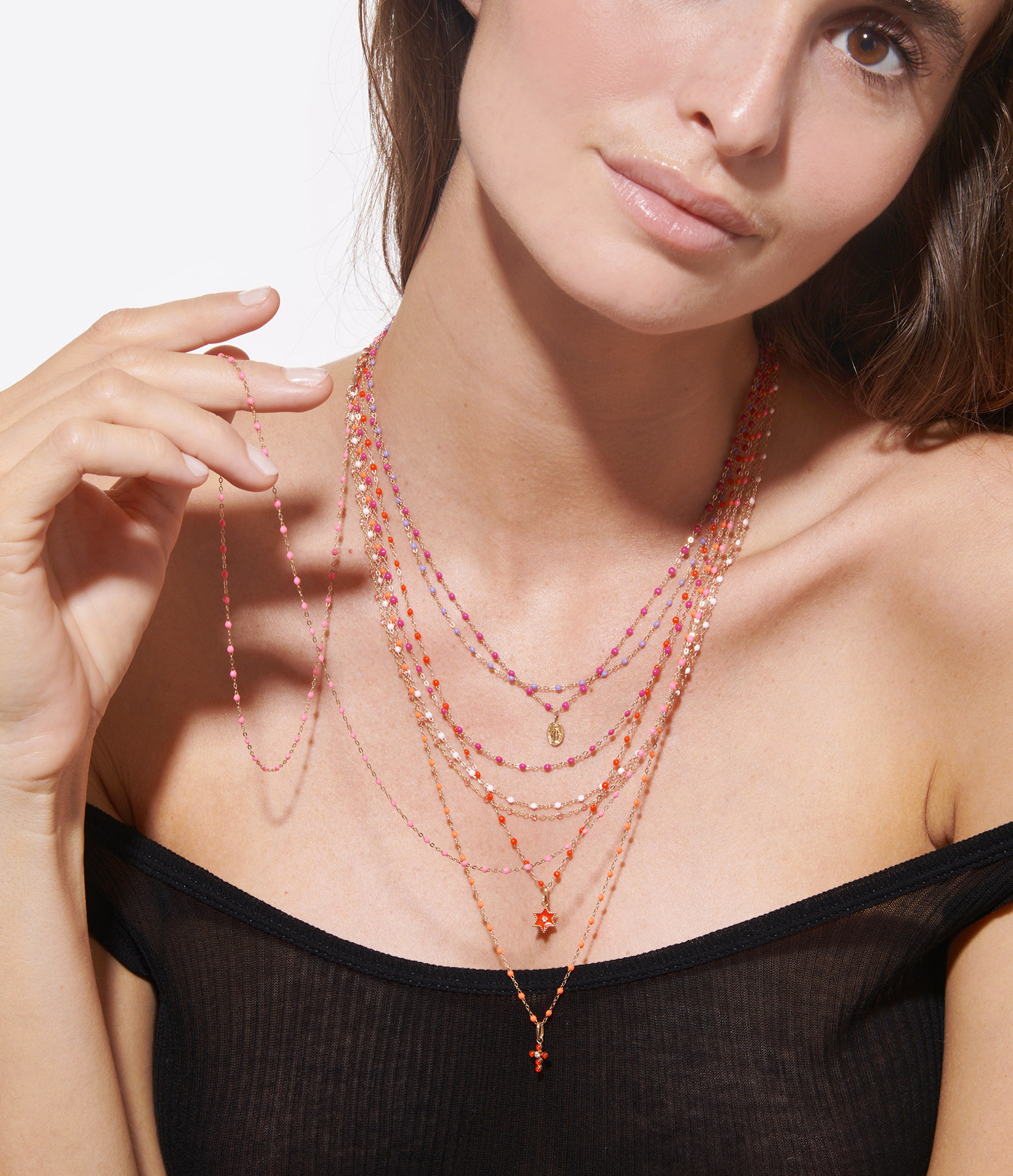 Madonna PM Gold Pendant