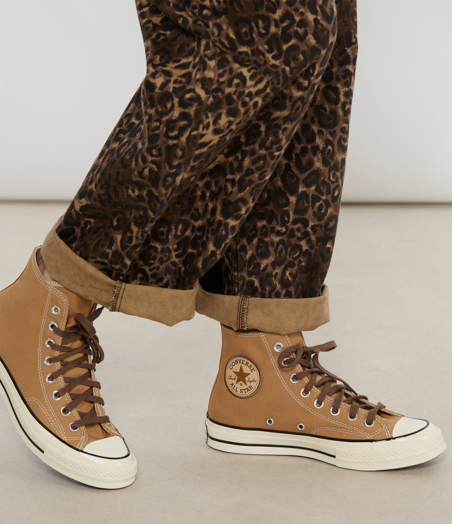 Incensed Grounded Egret High-Top Trainers