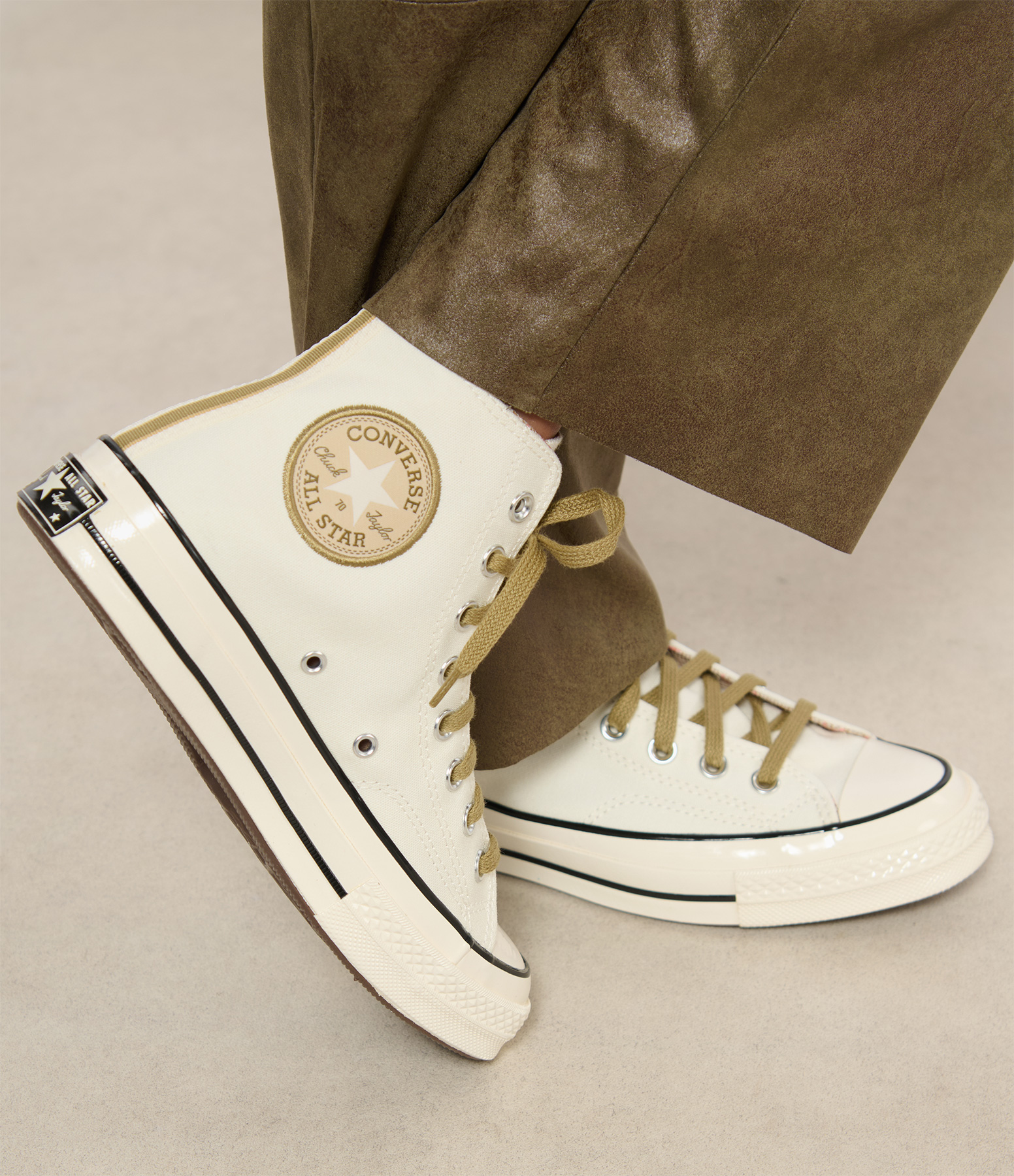 Egret Swamp Core Last Straw High-Top Trainers