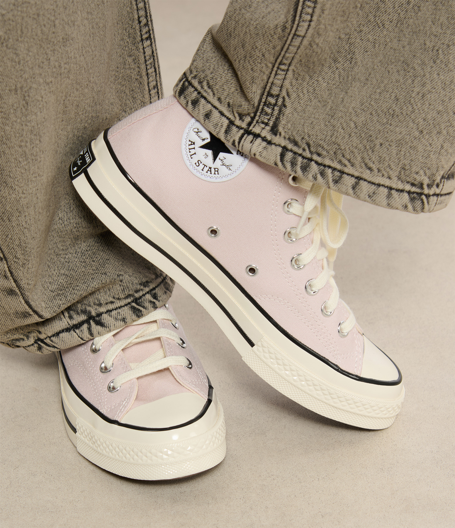 Shy Flamingo Egret Black High-Top Trainers