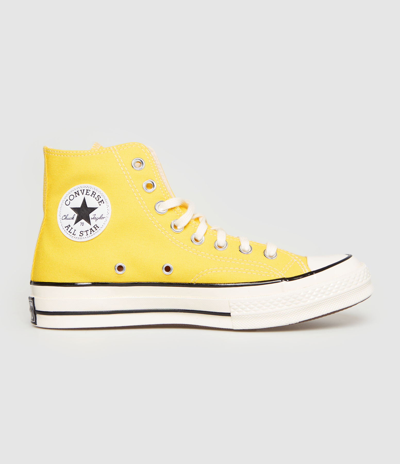 Chuck 70 Hi Golden Wren Egret trainers
