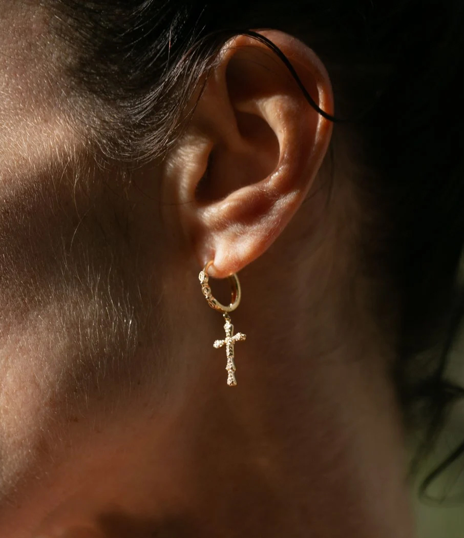 Niculinuccia Creole Earrings with Diamonds in Yellow Gold (sold individually)