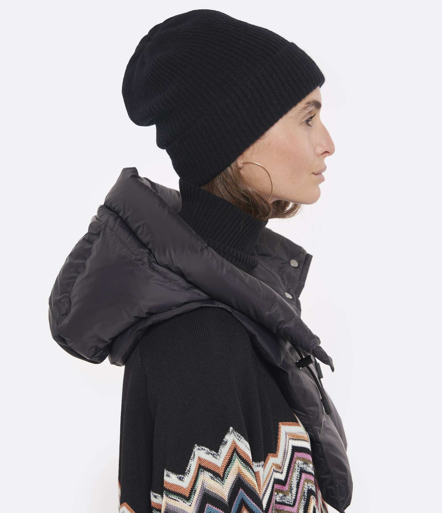 Black Cashmere Beanie