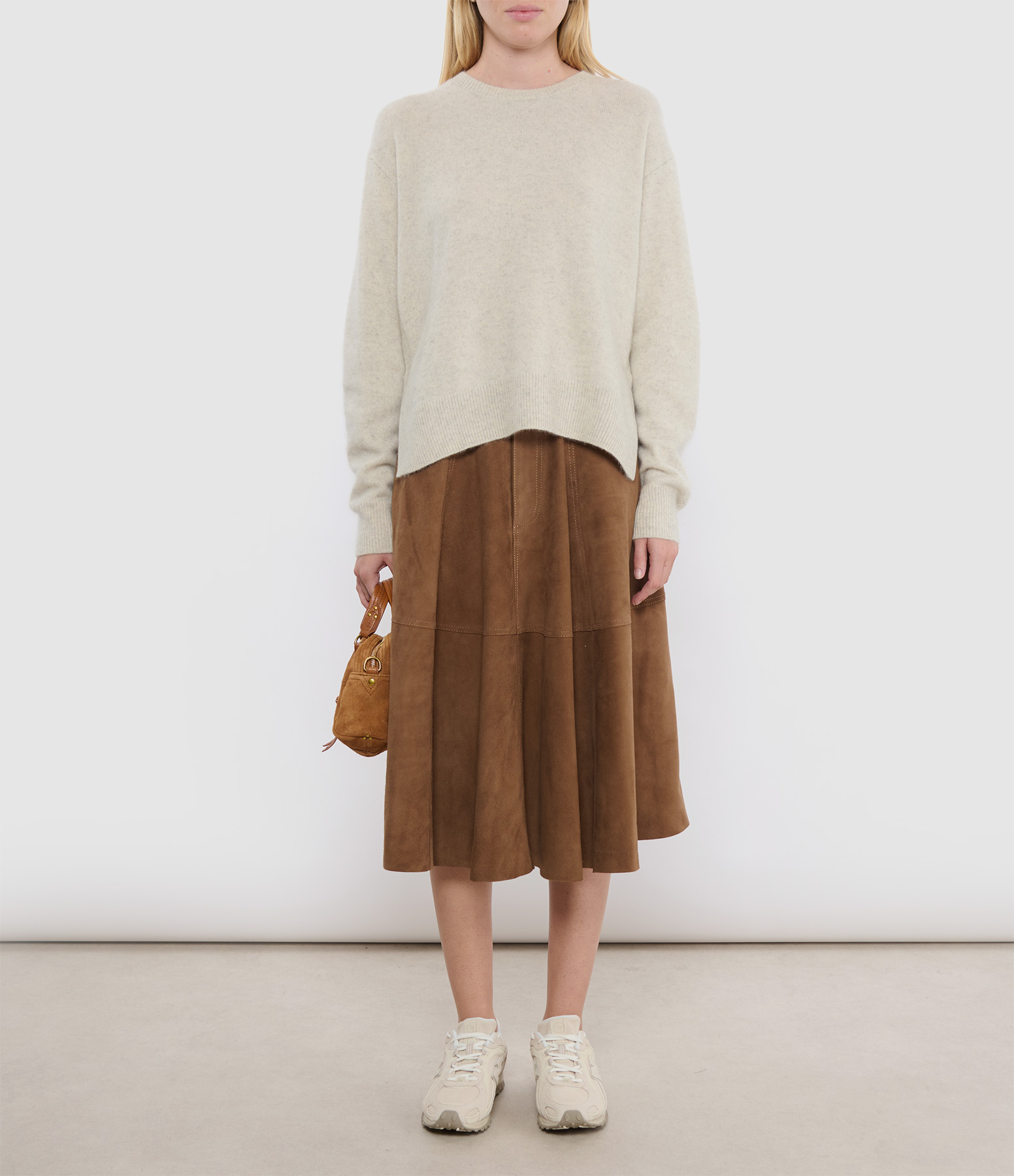 L.Grey jumper