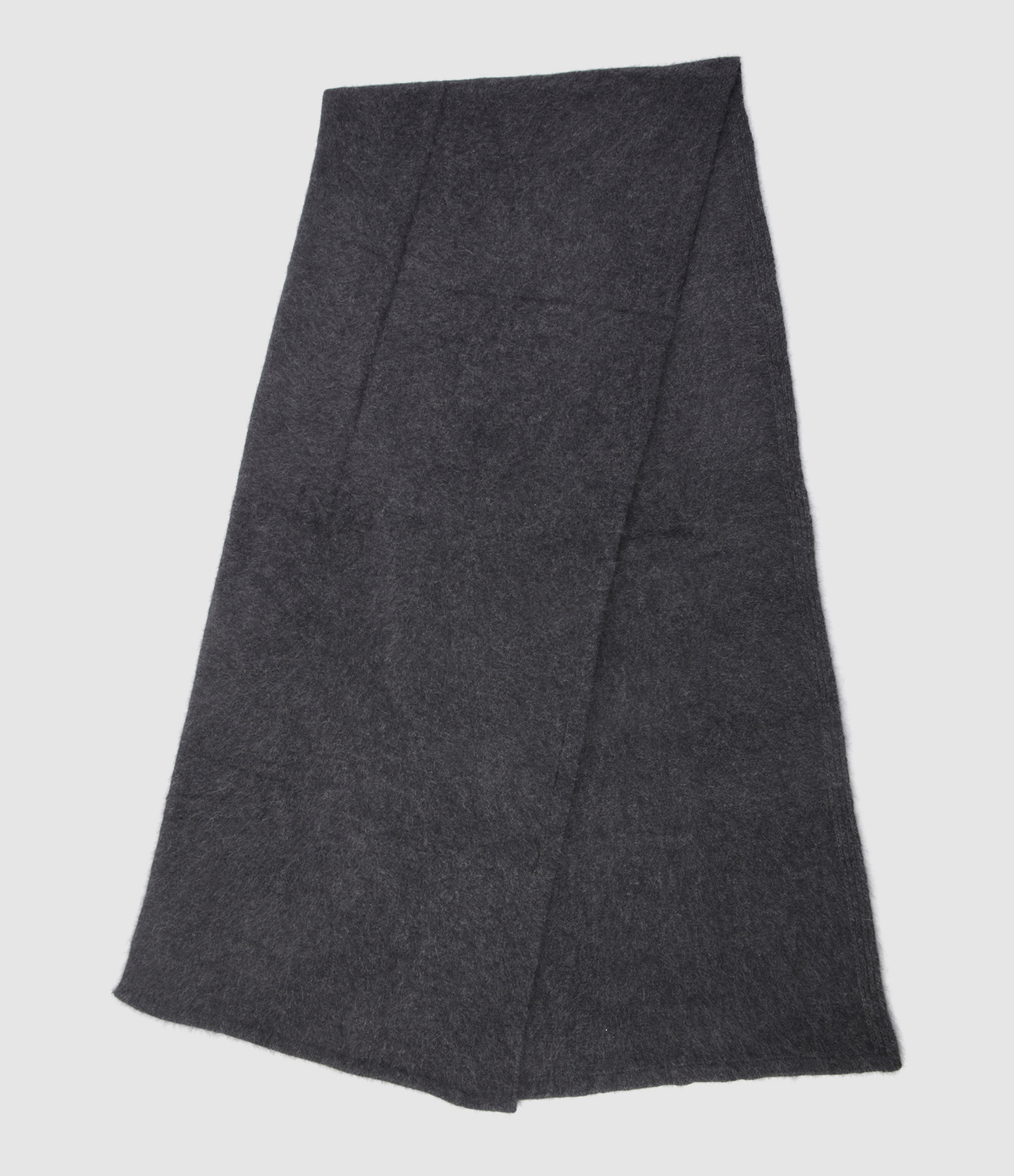 Raccon Scarf – Dark Grey