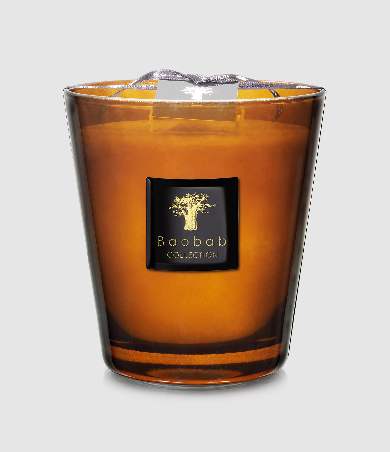 Max 16 Prestigious Russian Leather Candle