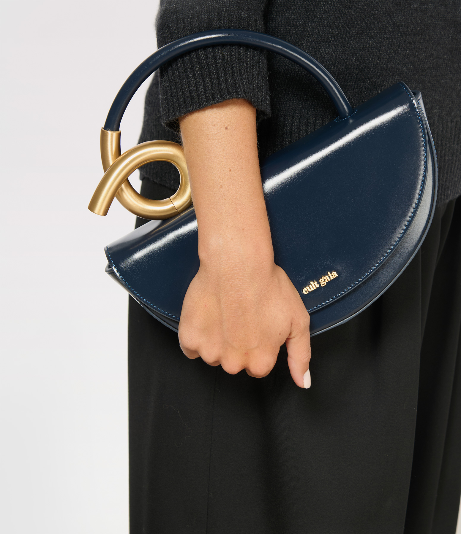 Azariah Deep Lake Bag