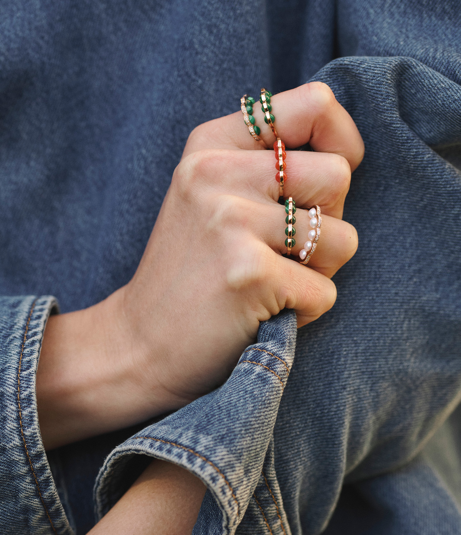 Coco Beach Ring with Five Coral Pearls in Yellow Gold