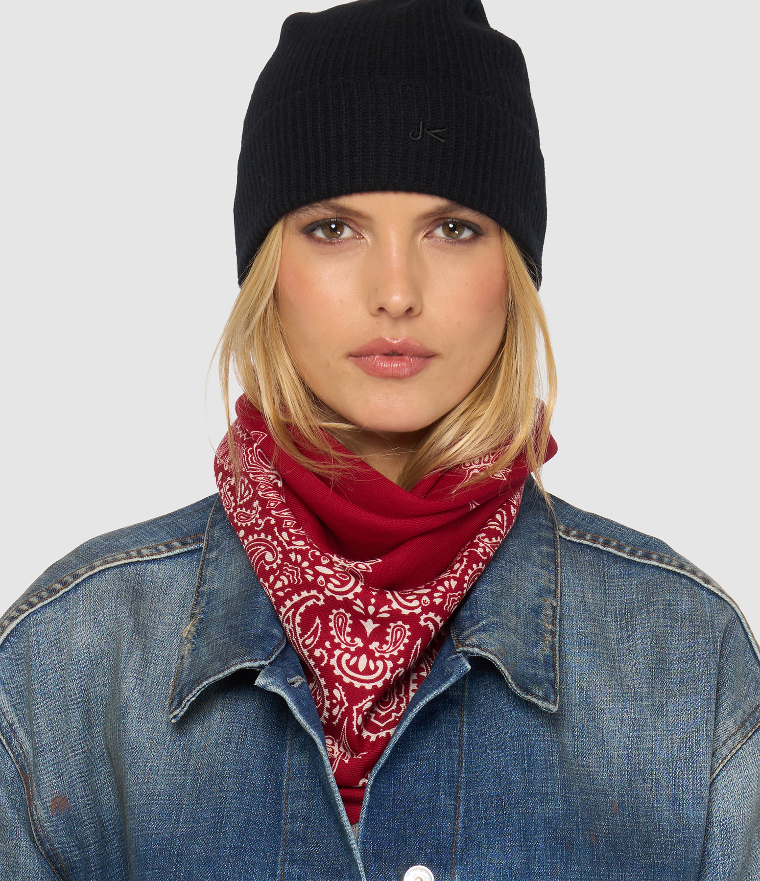 Judy Carré Red Hell Scarf