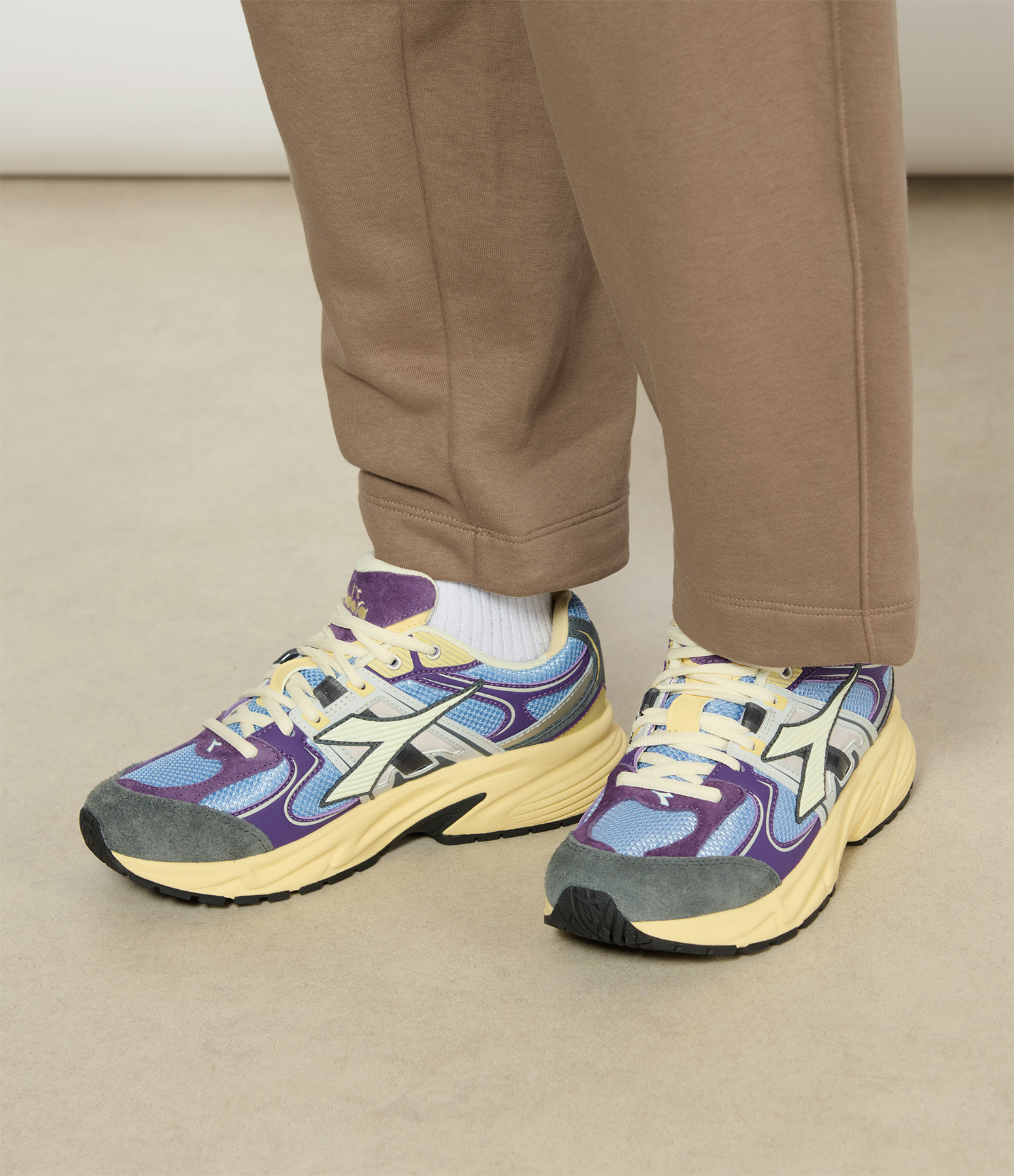 Mythos Star M2 Stone Sky trainers