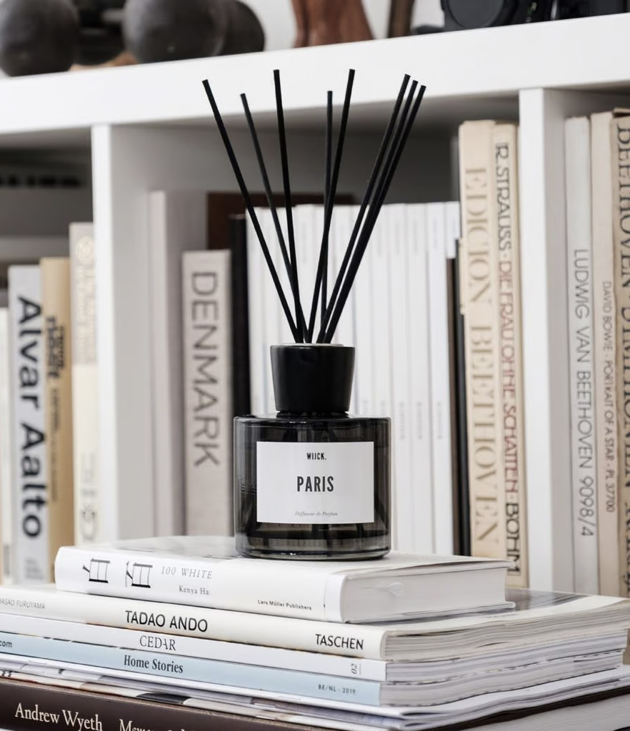 Paris Urbanist Black Diffuser, 200ml