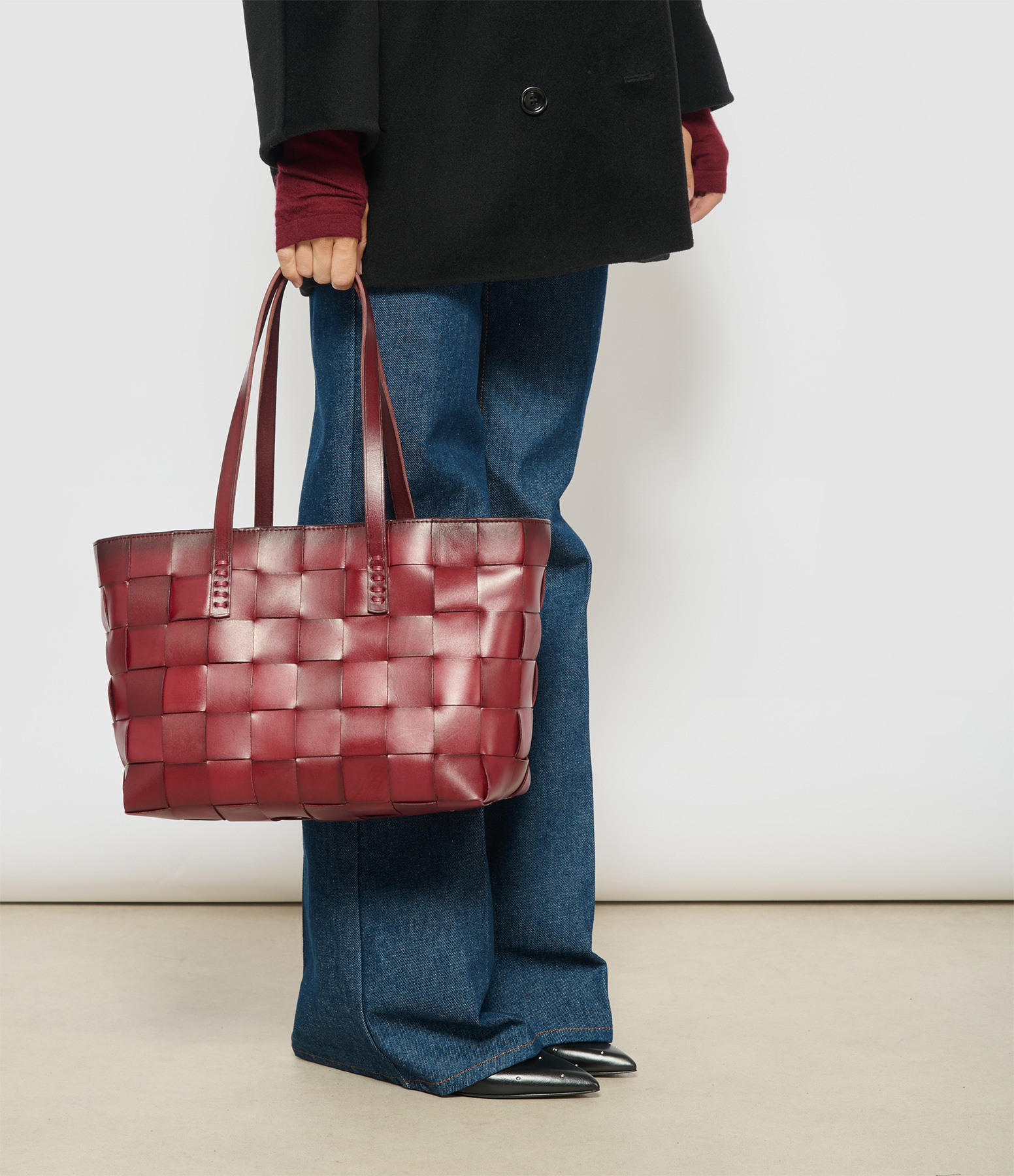 Japan Tote Bag in Burgundy Leather