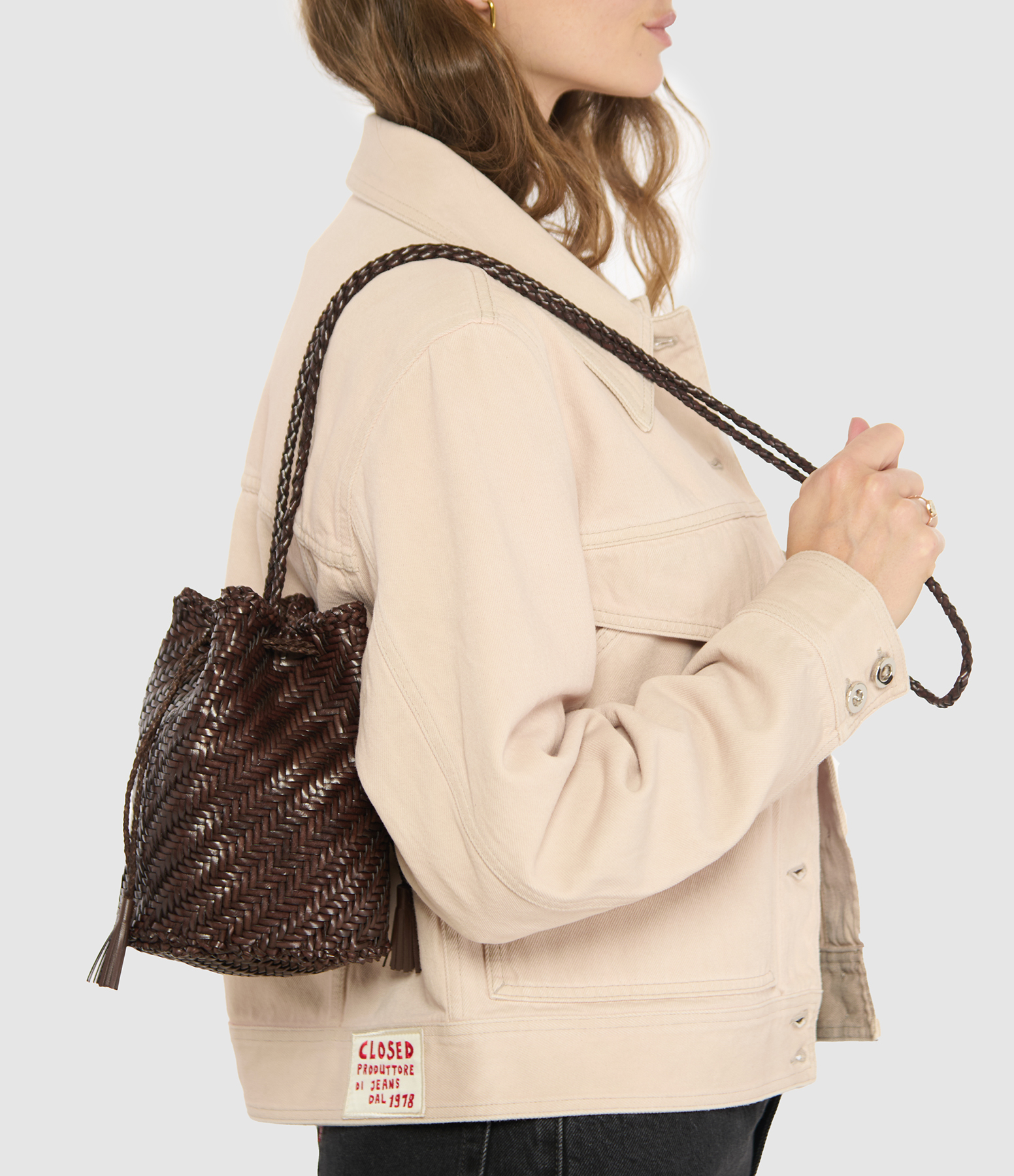 Double Jump Leather Pompom Bag – Dark Brown