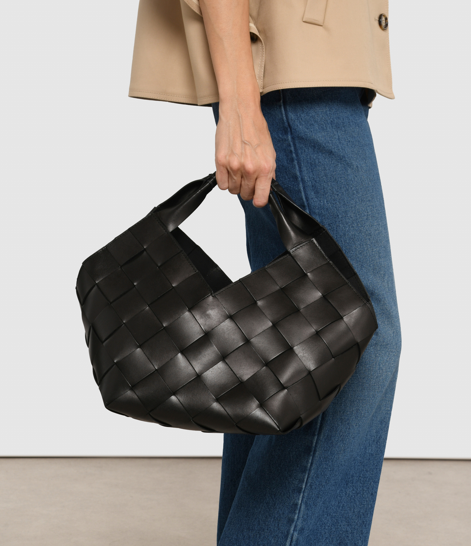 Botteghe Leather Bag – Black