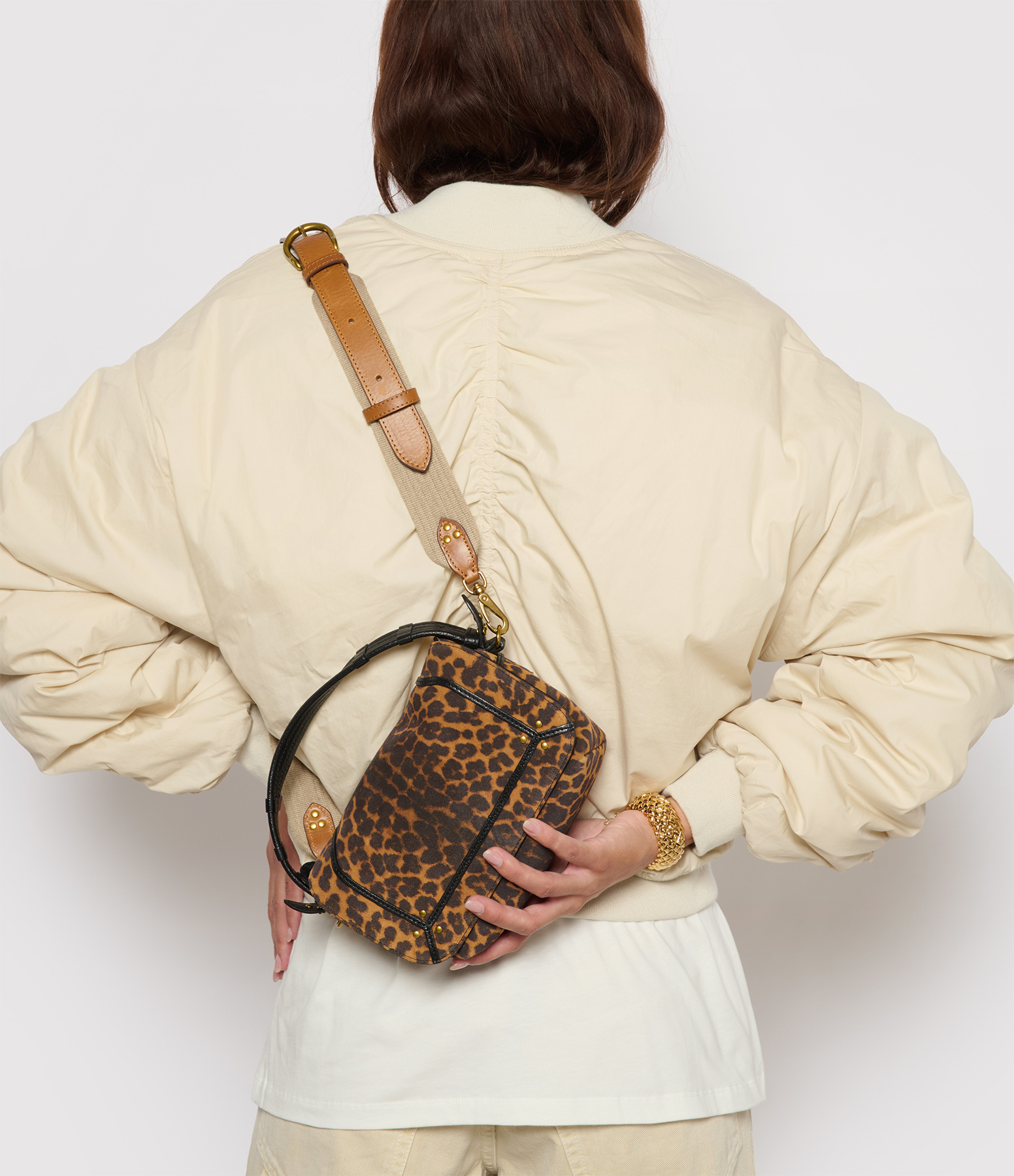 Wide Oak Shoulder Strap