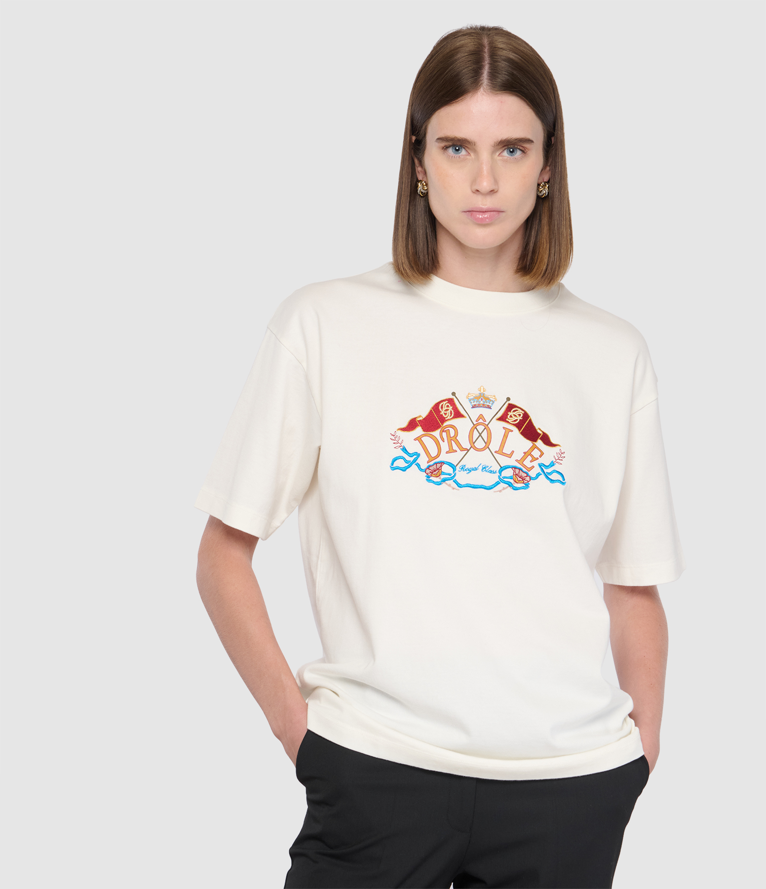 Crest Embroidery Off-White T-shirt