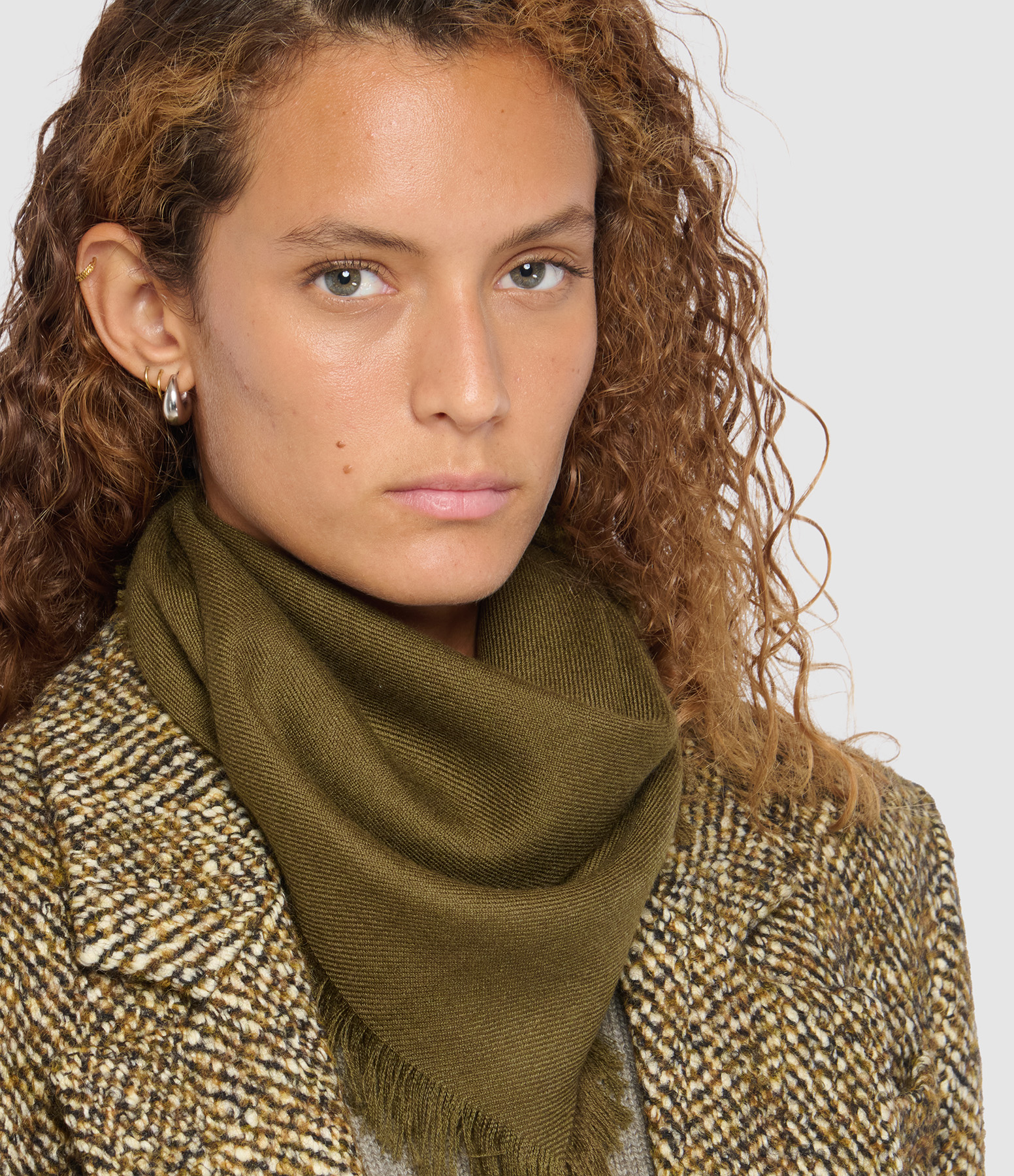 Swann Olive Mini Square