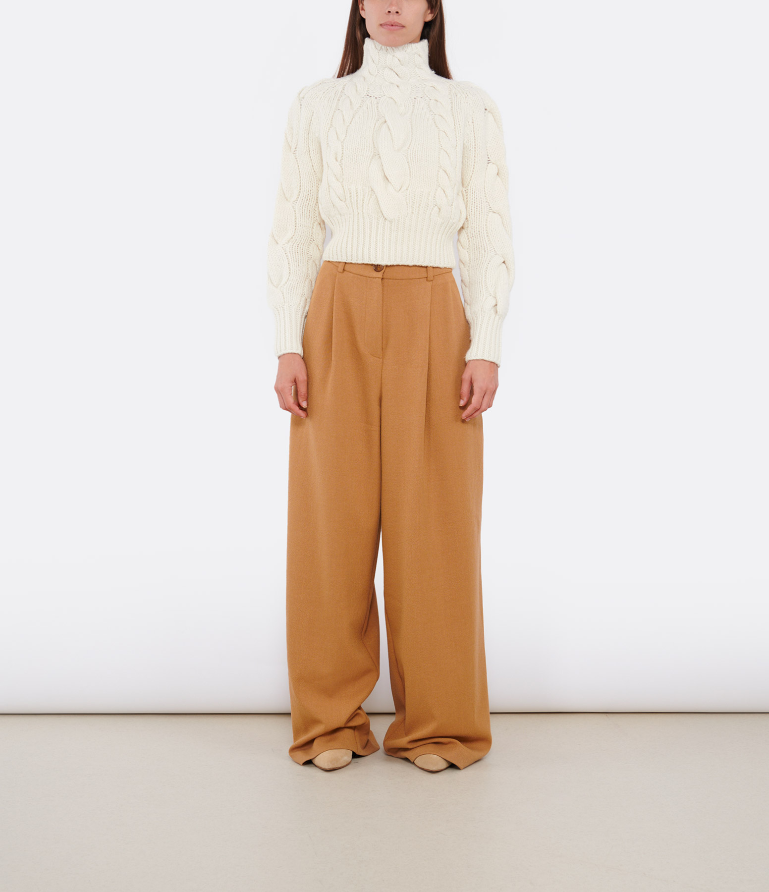 Employee Brandy Neat Trousers