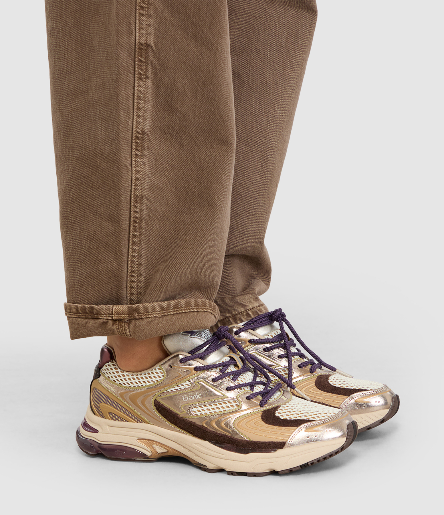 Evolution Silk Gold trainers