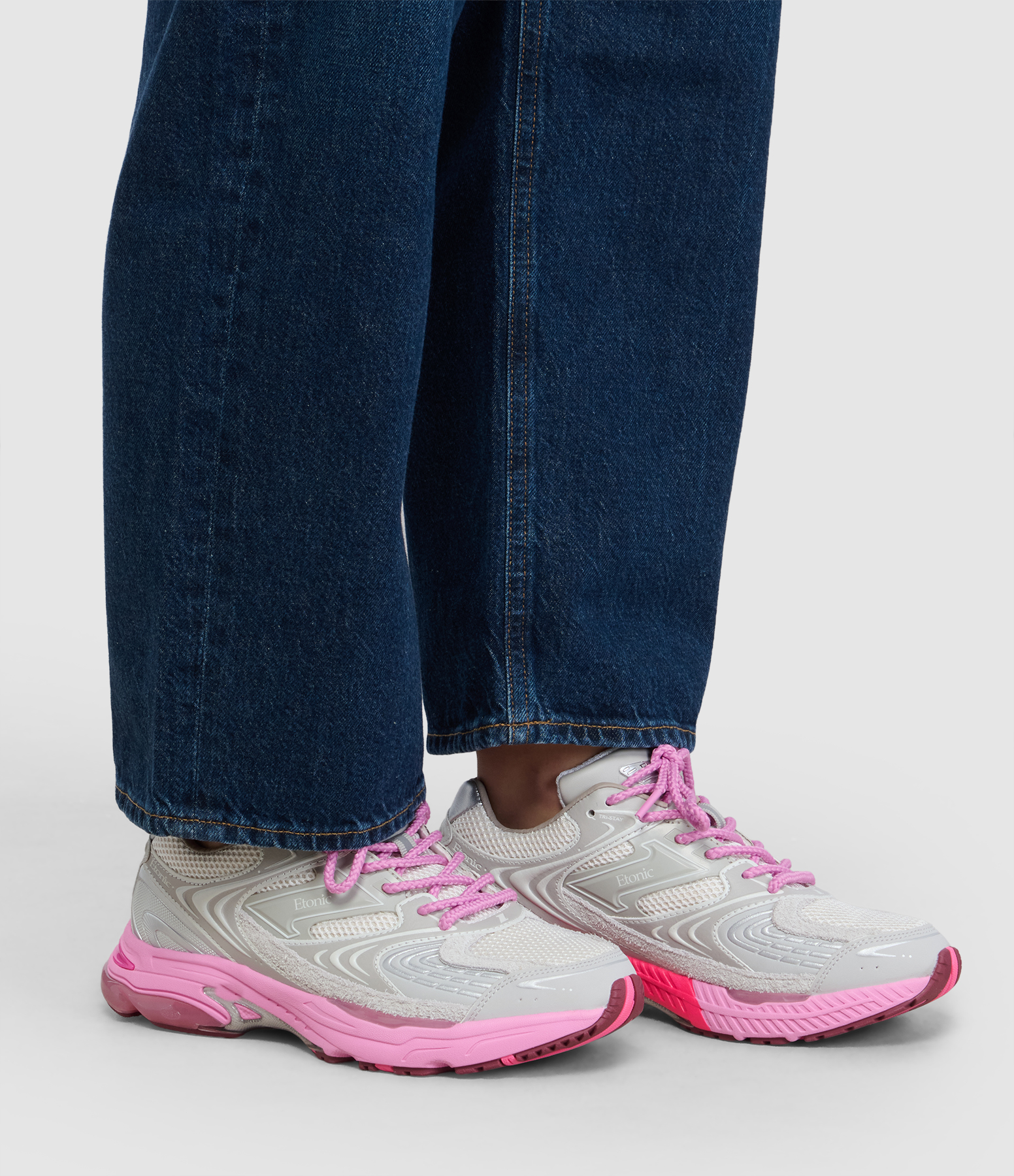 Evolution Fluo Pink Trainers