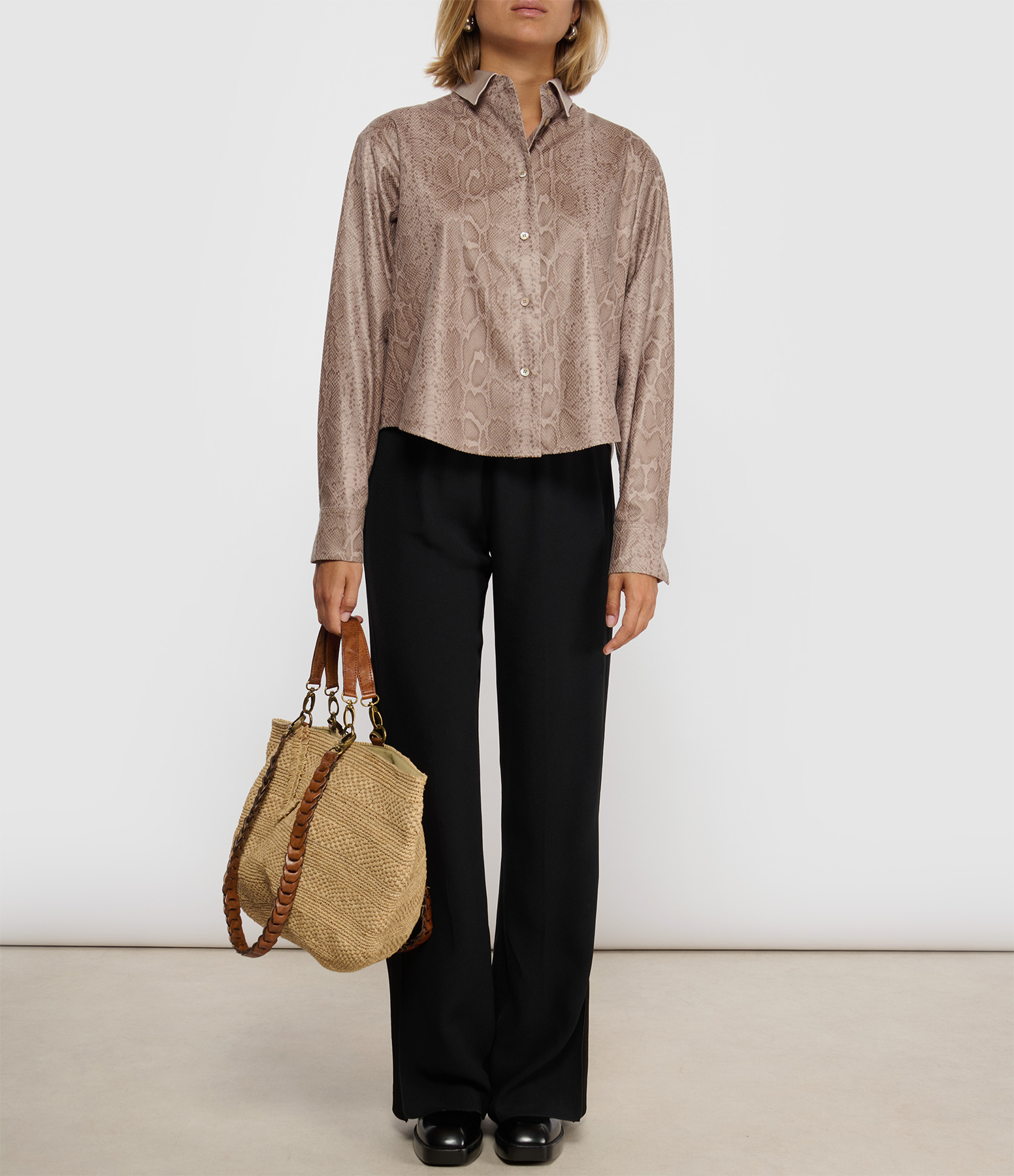 Matte Anvers Nero Trousers