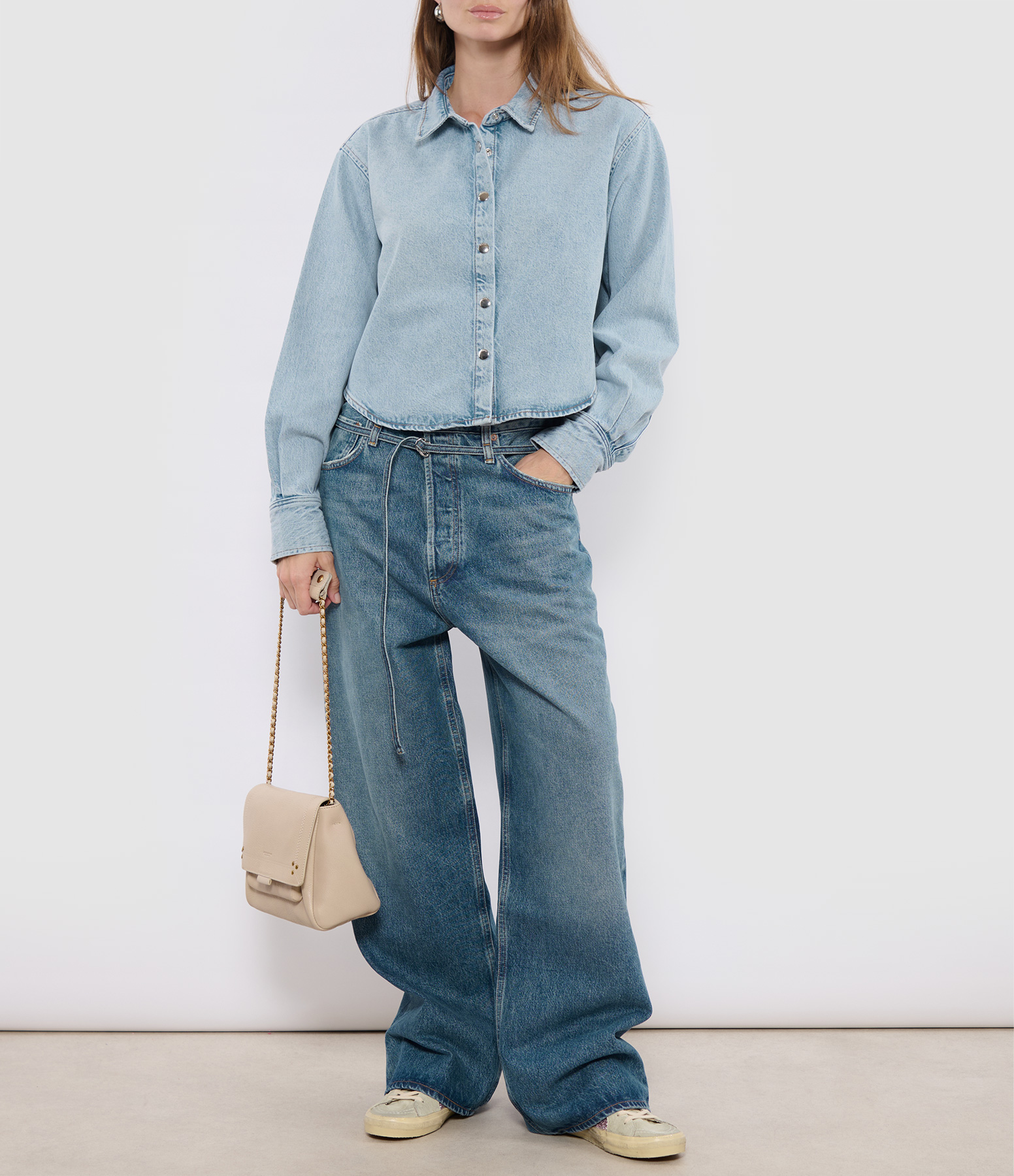 The Swing Shirt, Medium, Light Cast
