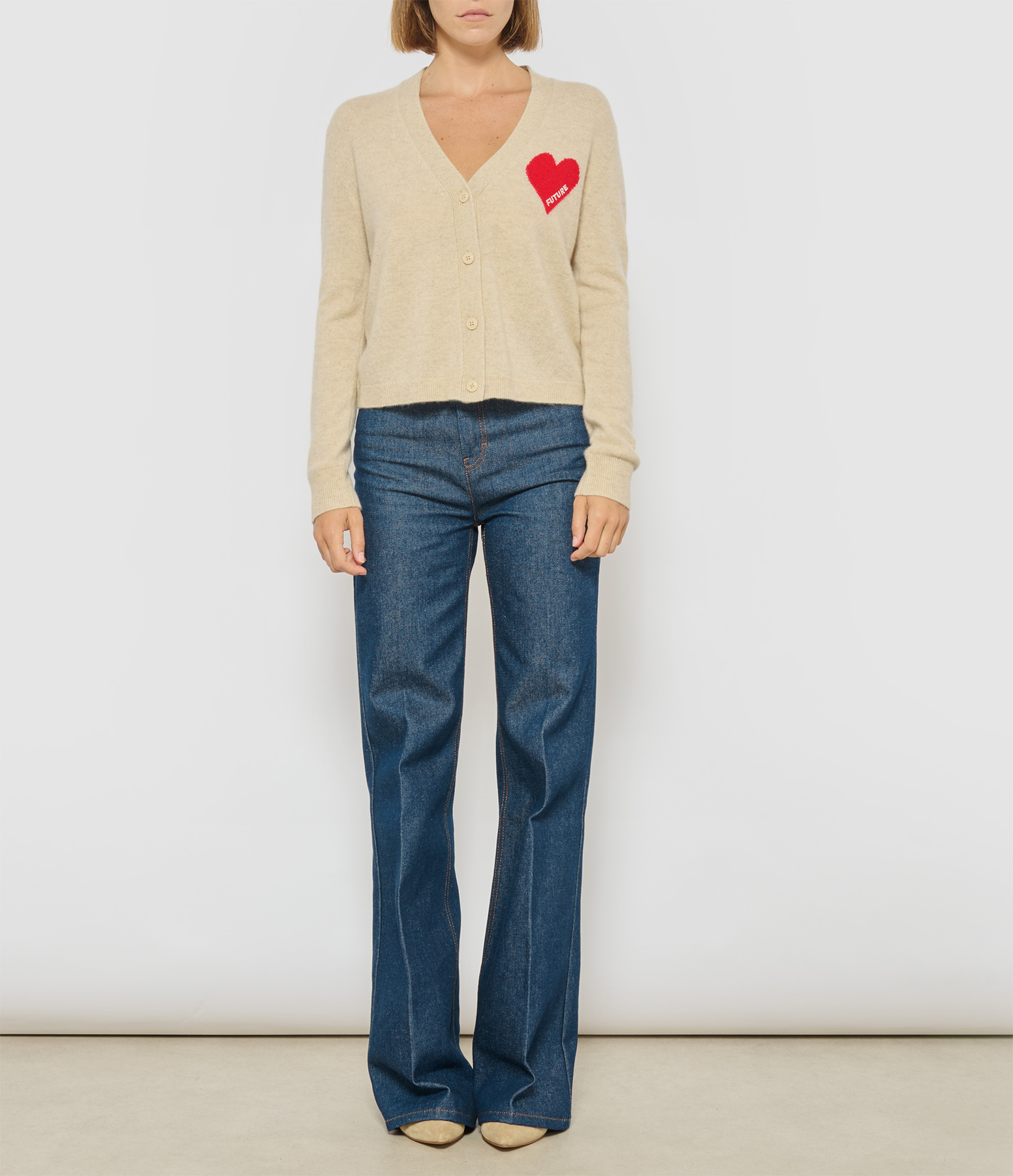 Beige Chinese-style cardigan jumper
