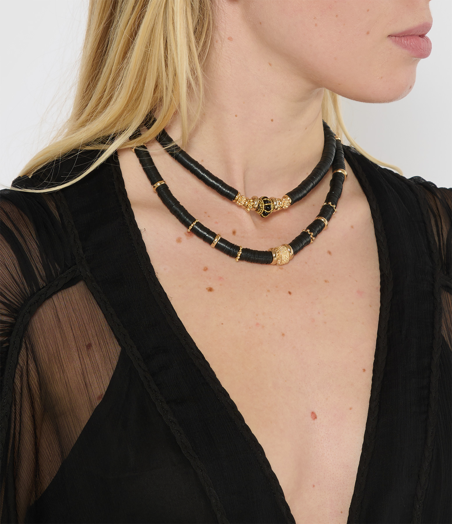 Puka Bakelite Necklace 11