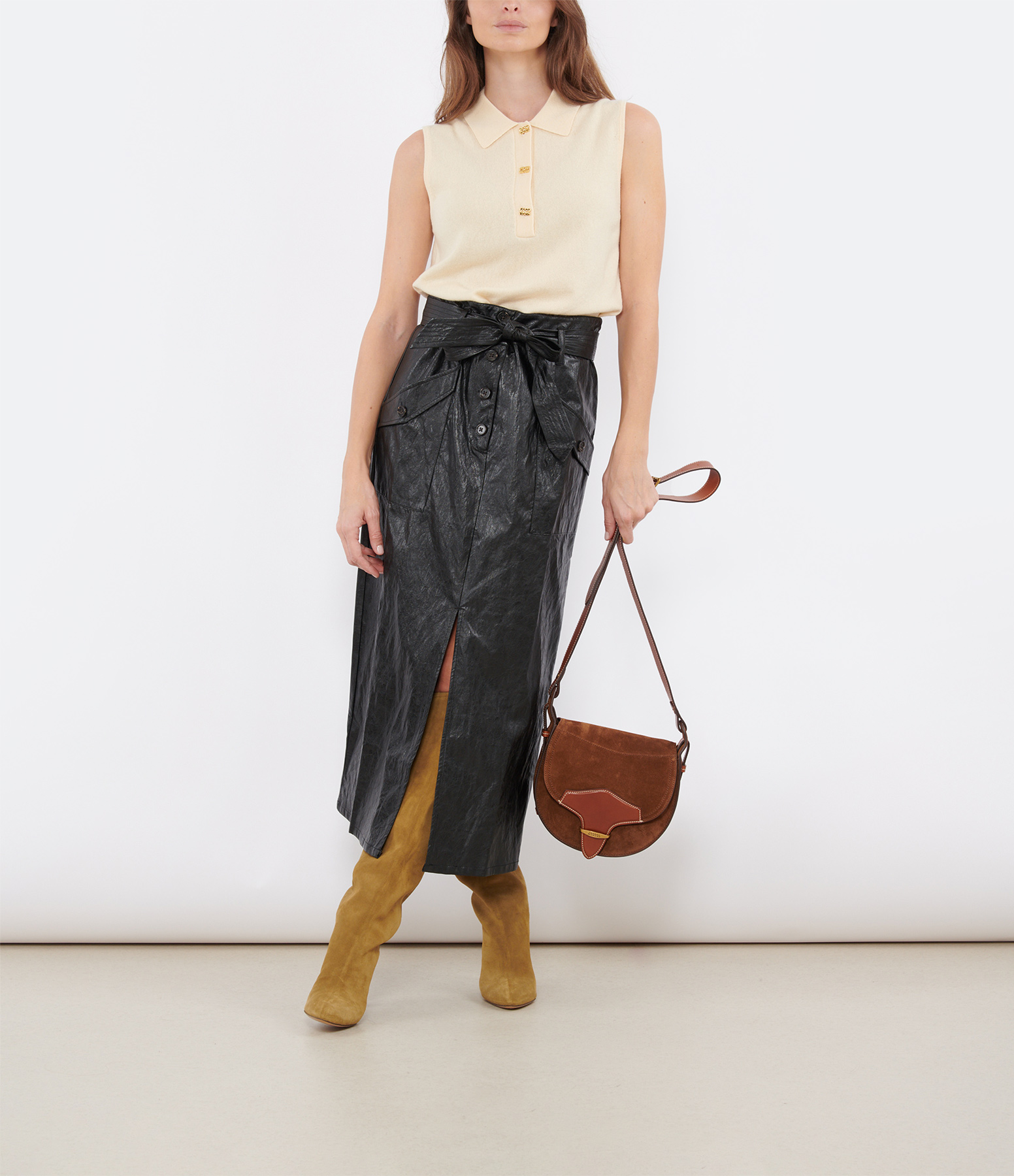 Beige O-neck jumper