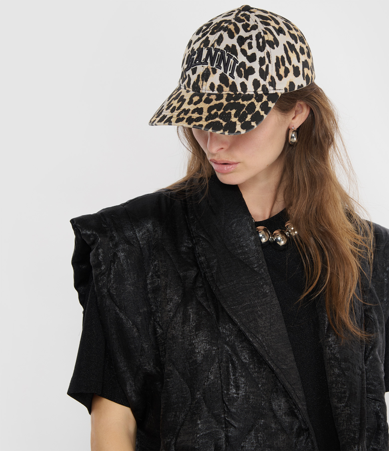 Washed Leo Emb Leopard Cap