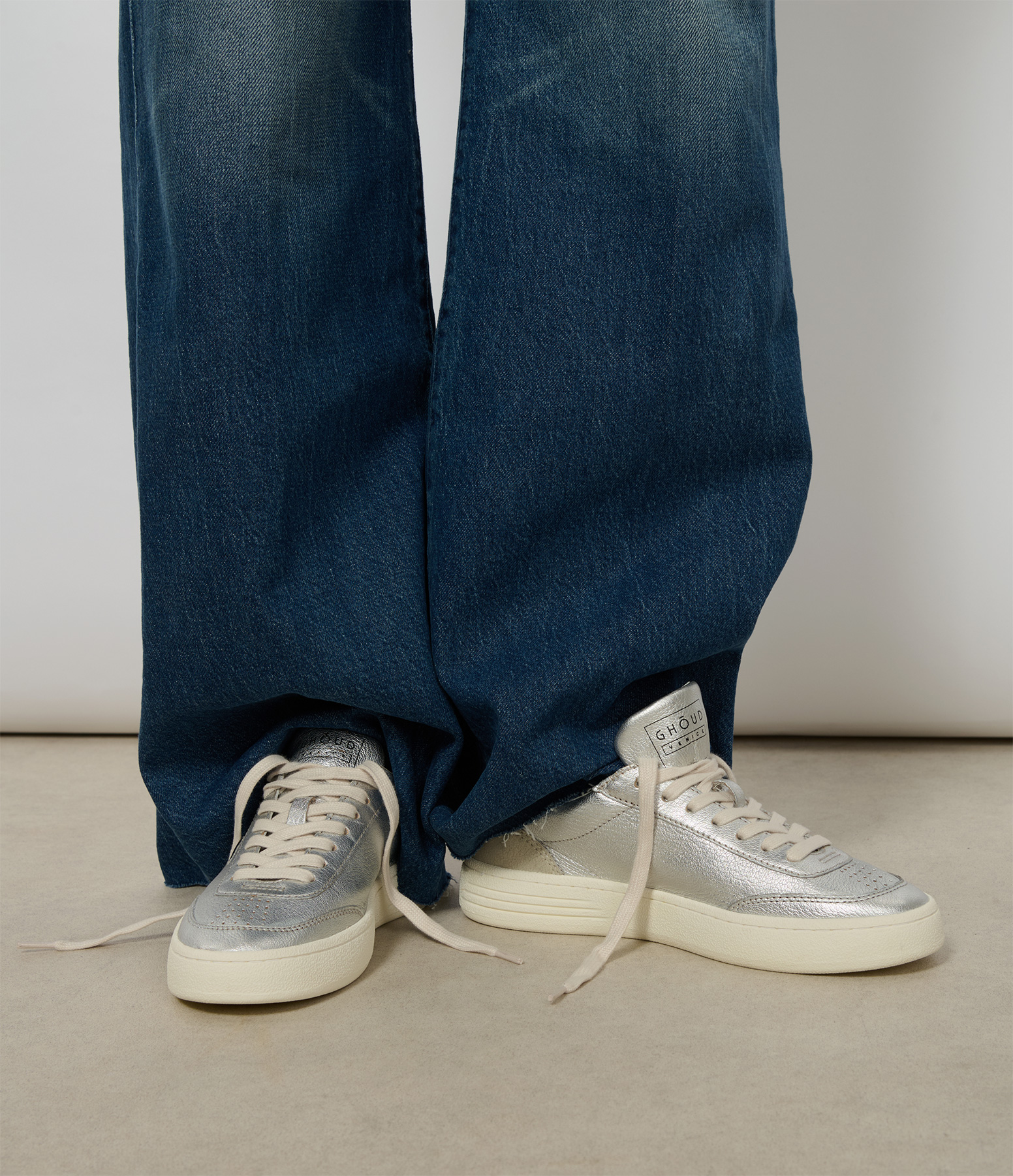 Lido Low Women’s Crackle Mirror Silver Trainers