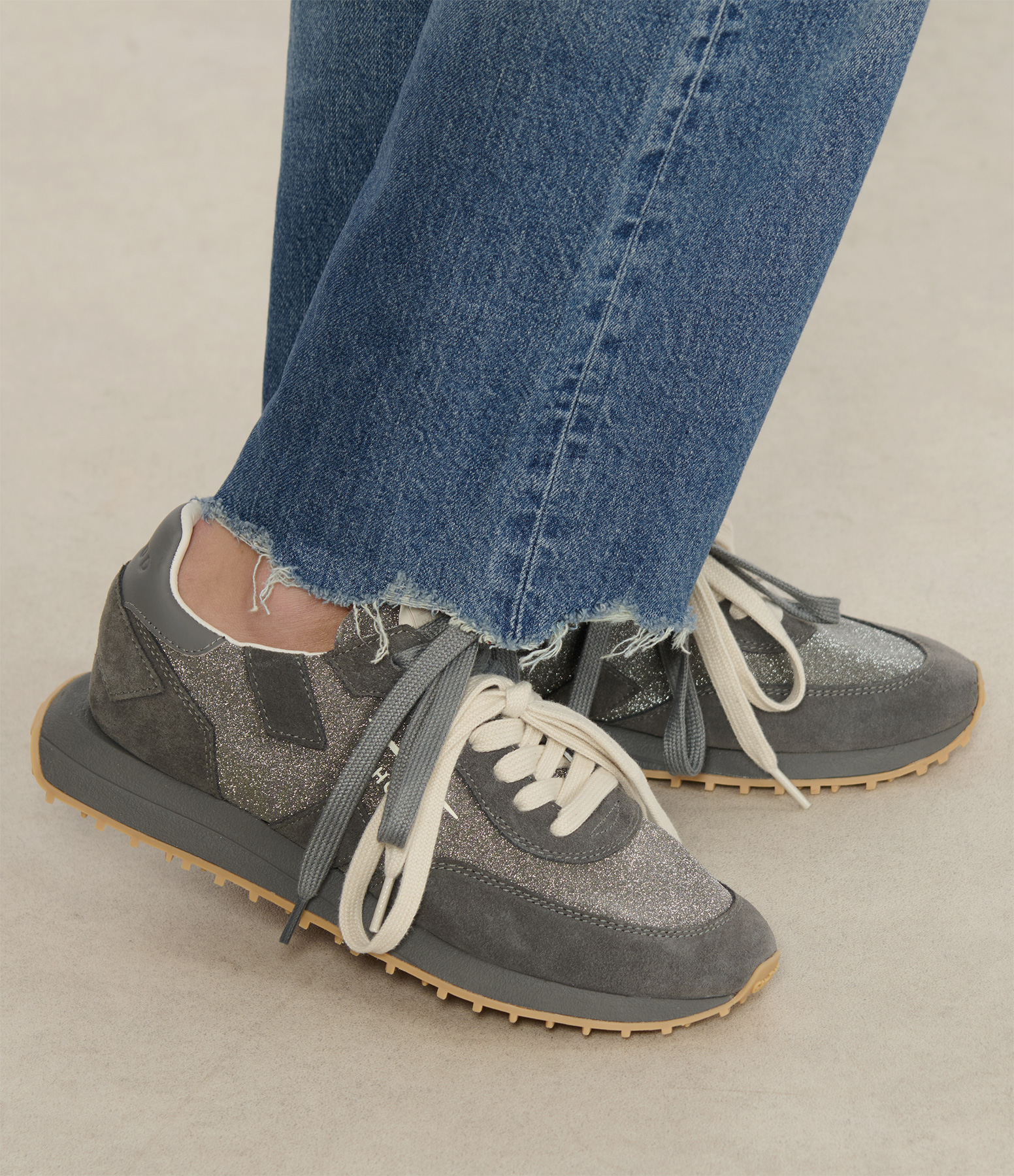 Star C Smoke trainers