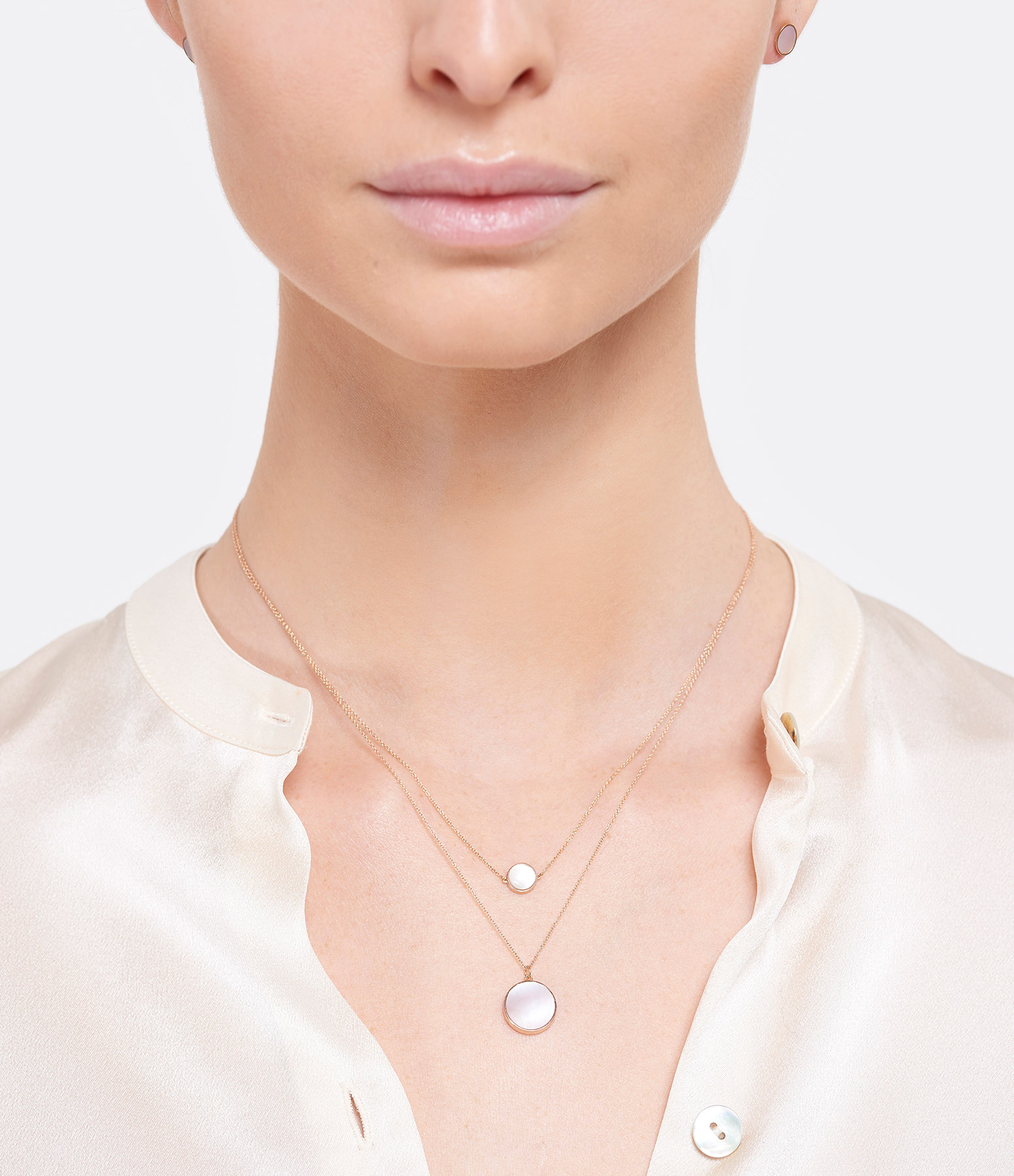 Ever Mini Disc Necklace in Pink Mother-of-Pearl and Rose Gold