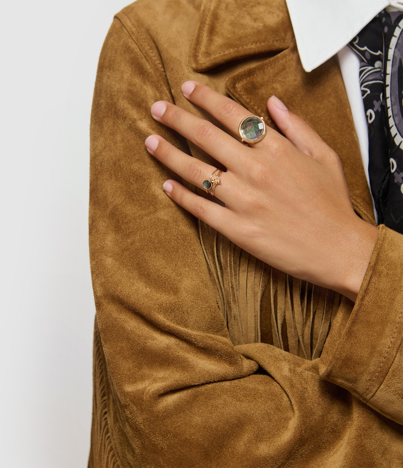 Pixie Disc Ring in Black Mother-of-Pearl and Rose Gold