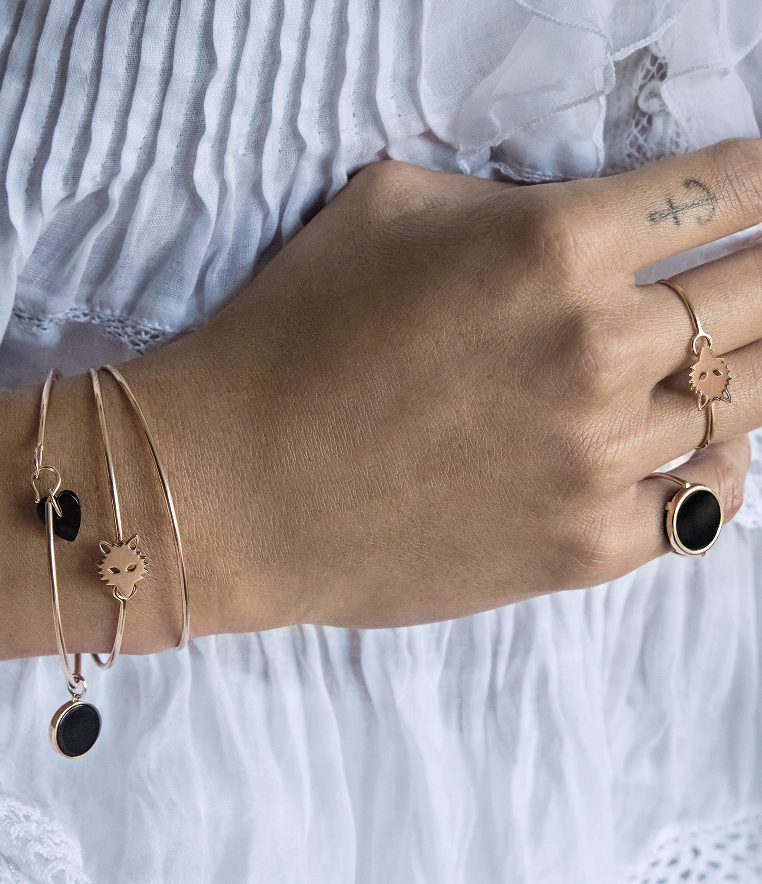 Rose Gold Double Wolf Ring