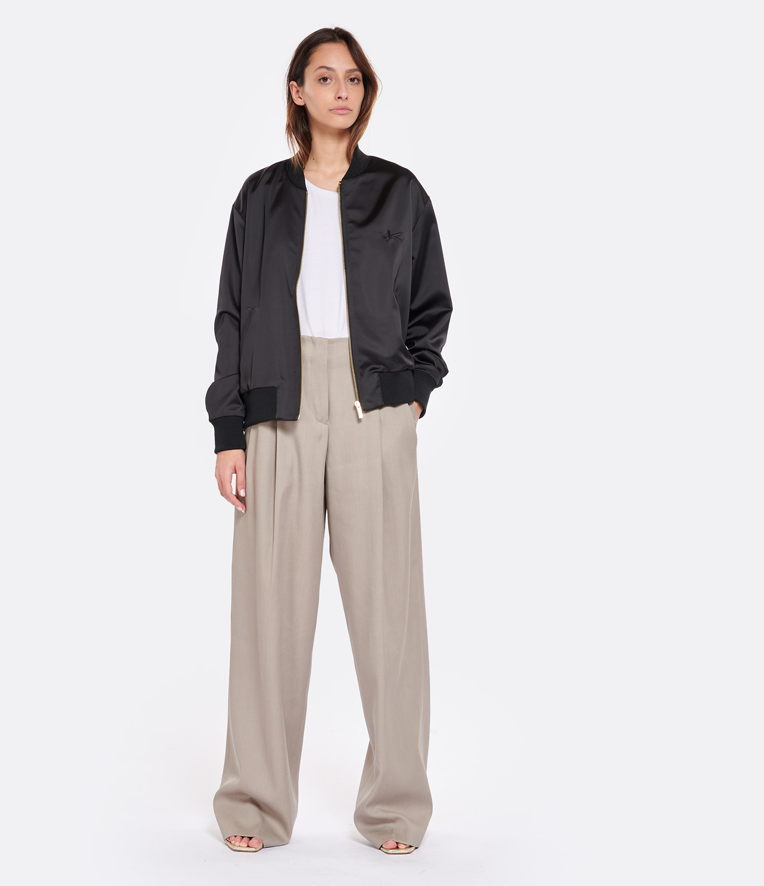 Journey Wool Trousers in Taupe