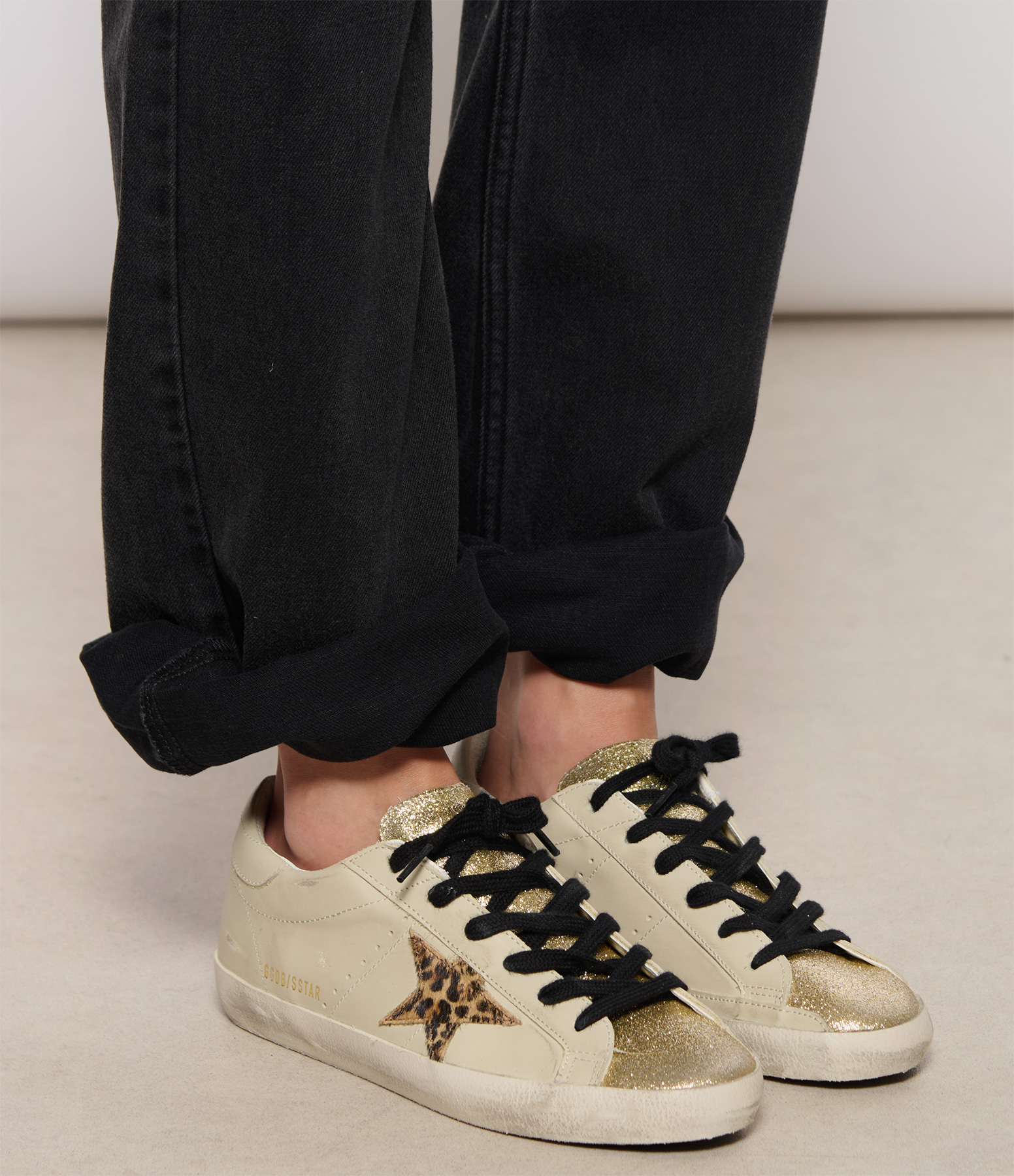 Super-Star Light Beige Dark Red trainers