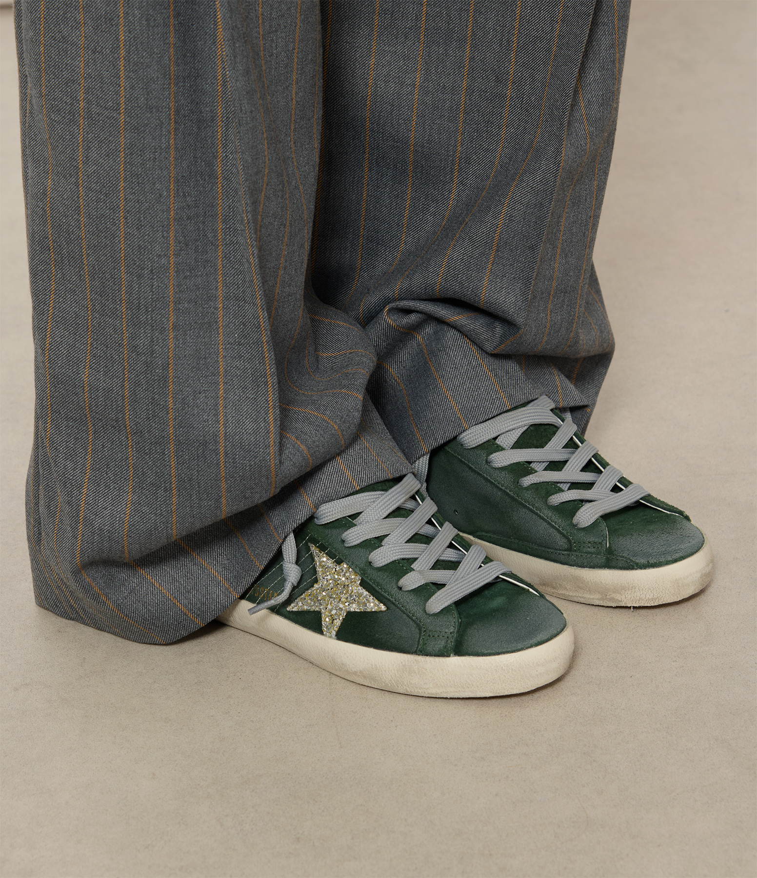 Super Star trainers in Dark Green/Platinum/Quarry