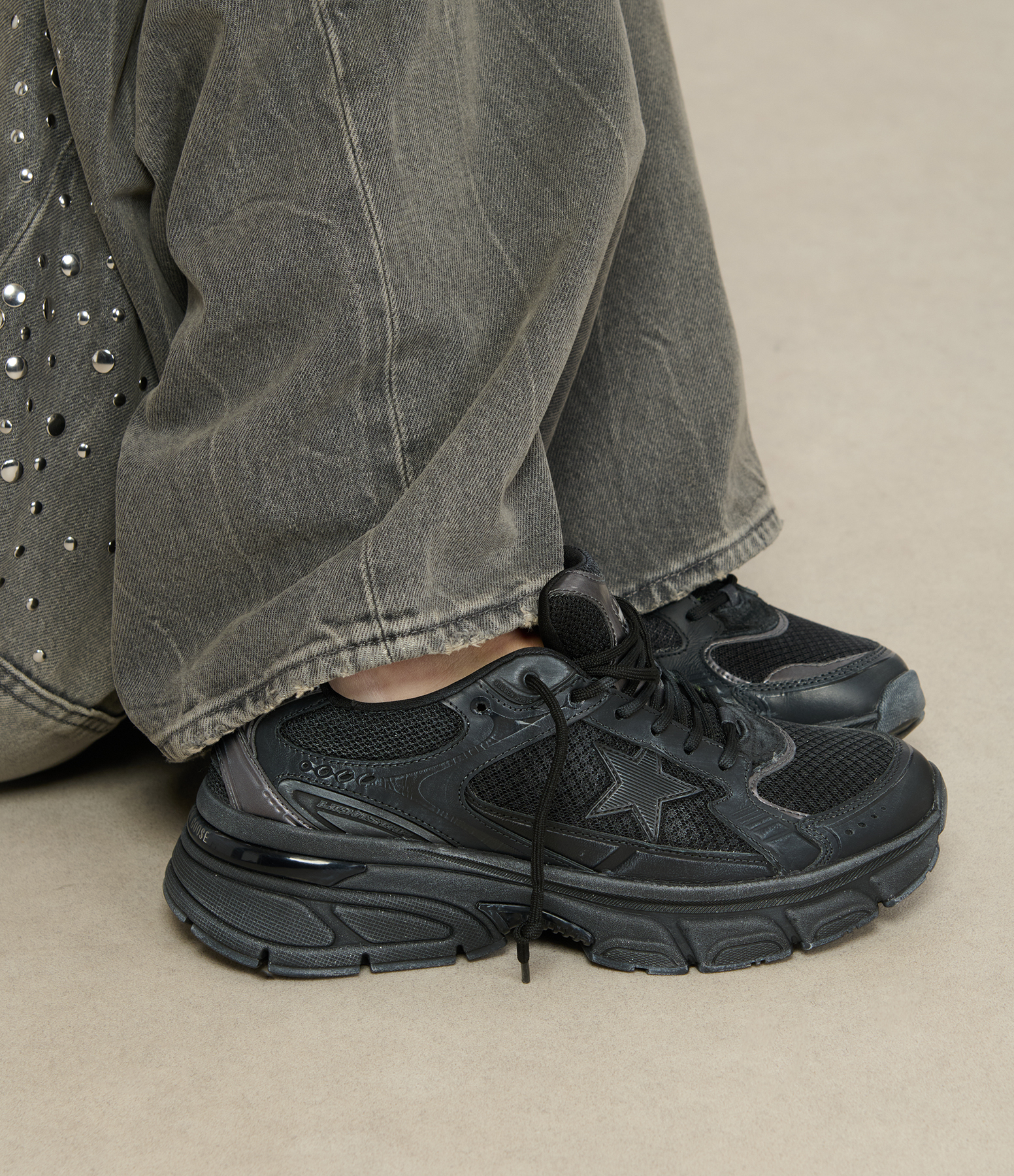 Lightstar Black trainers
