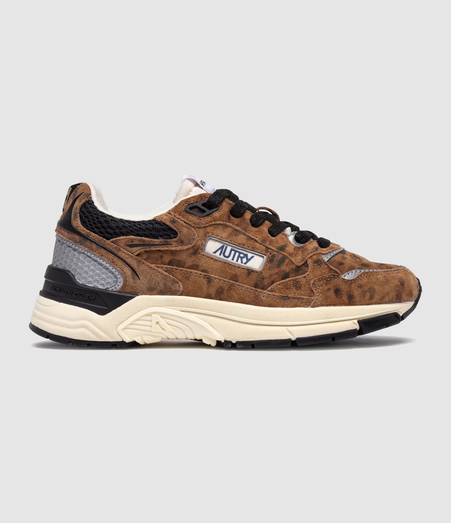Hyperway Low Sueprin Mesh Evyleo Black trainers