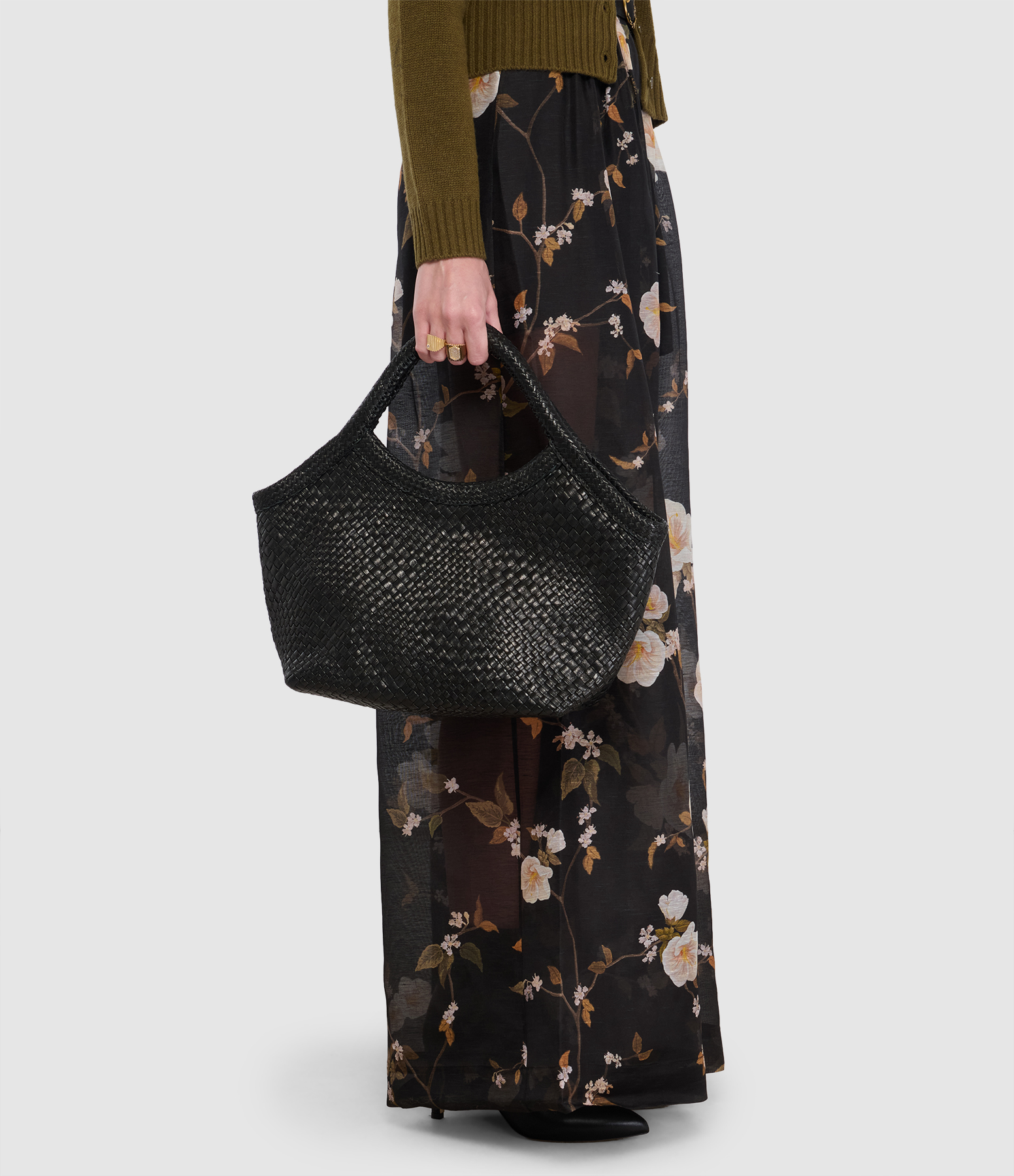 Pure Medium Black Bag