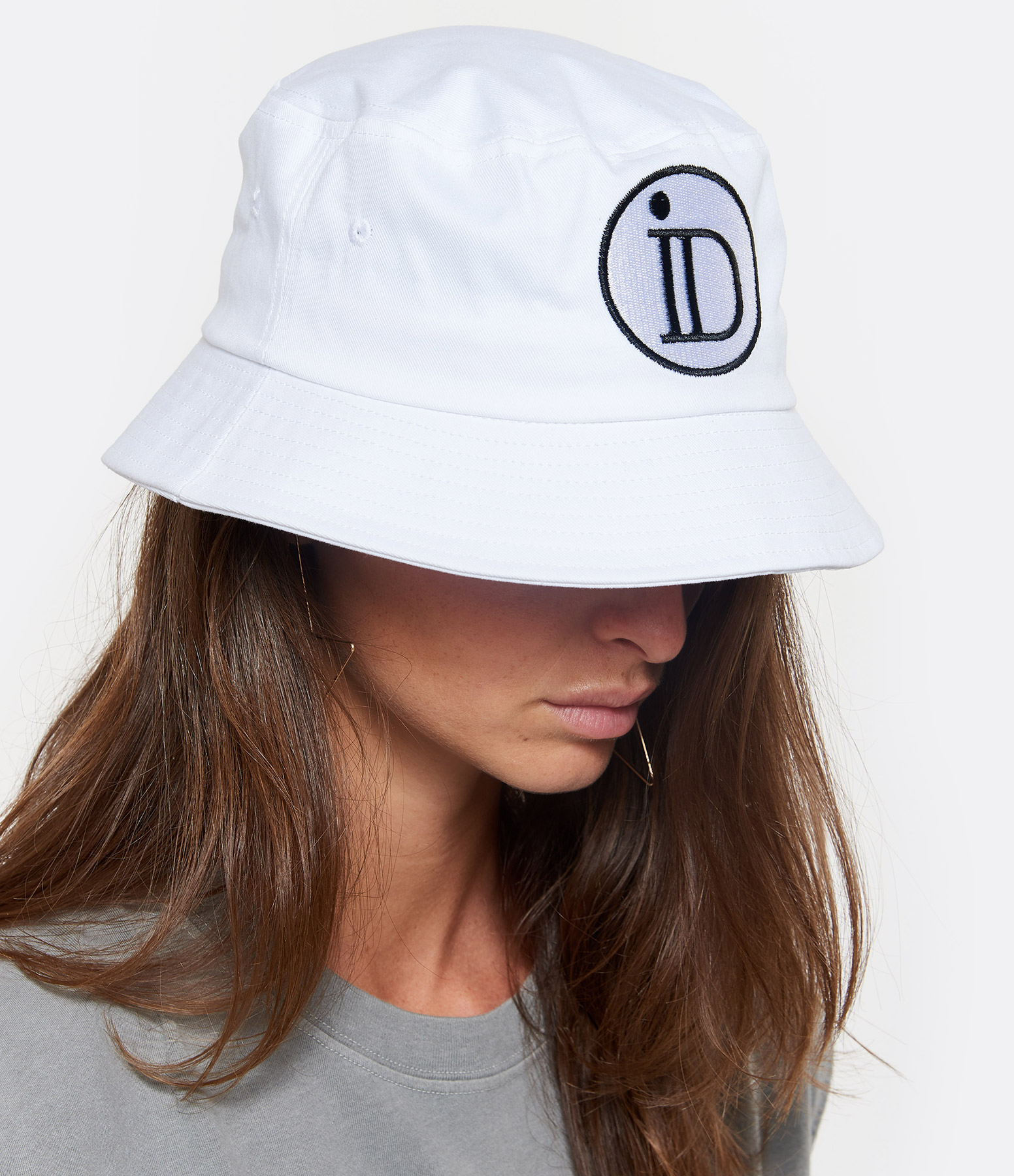 White Bob ID