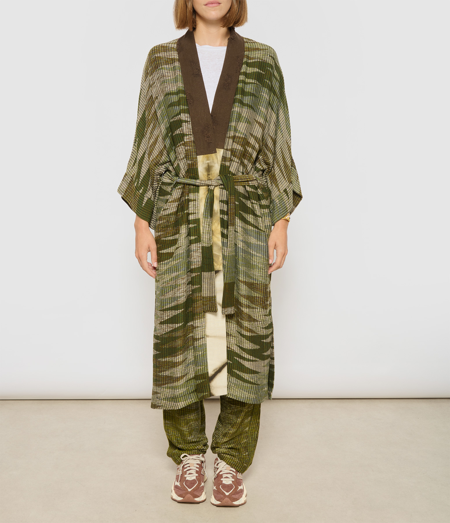 Dua Tentara Coat